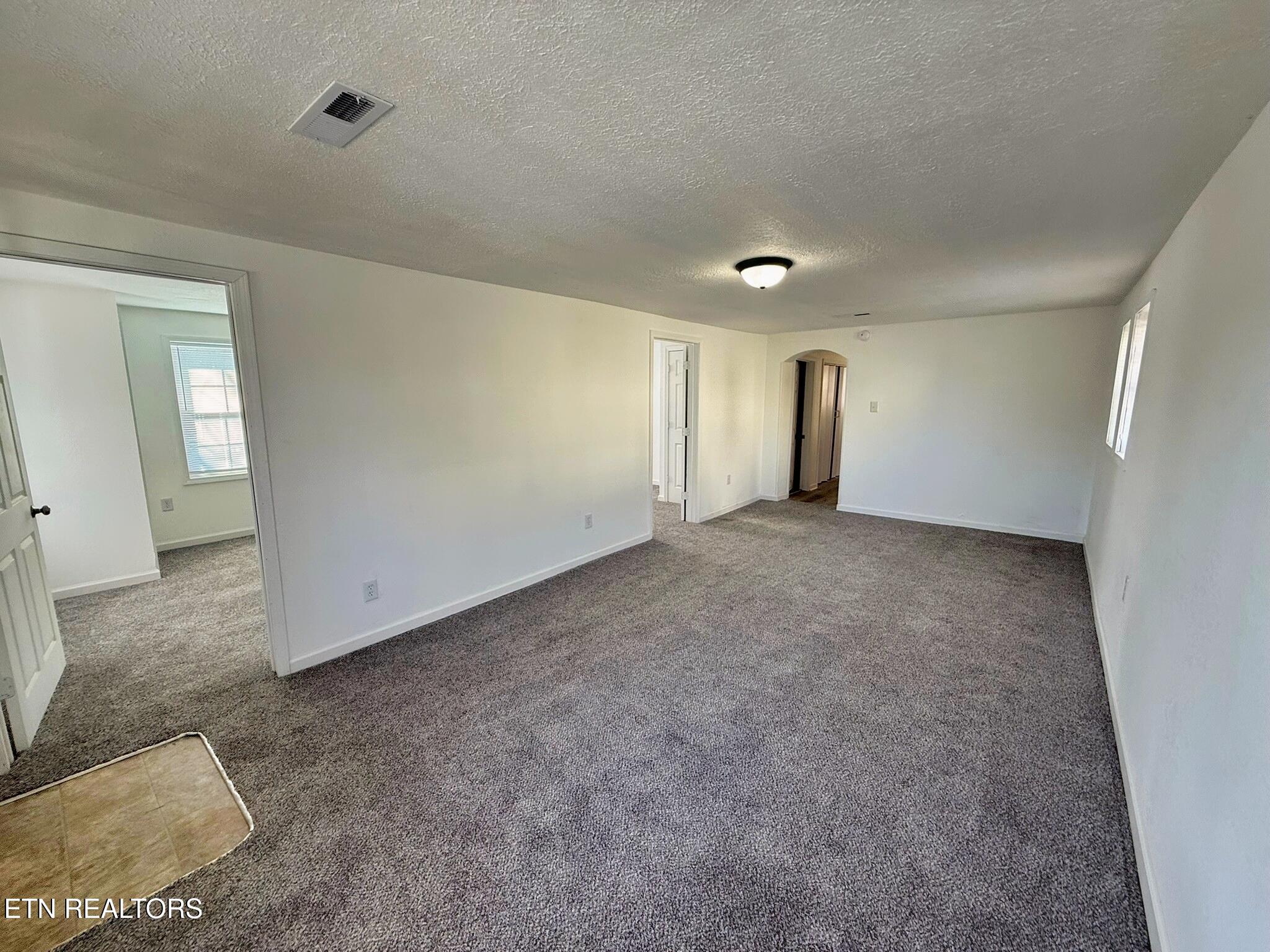 509 E Hemlock Street Lafollette TN 37766