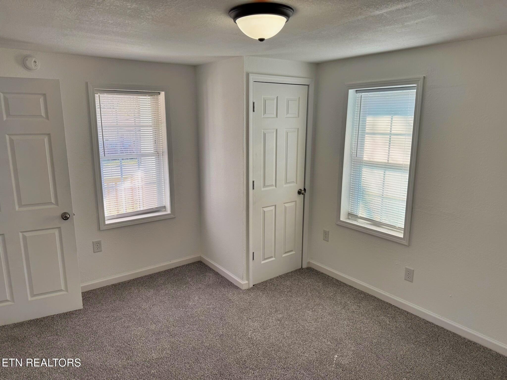 509 E Hemlock Street Lafollette TN 37766