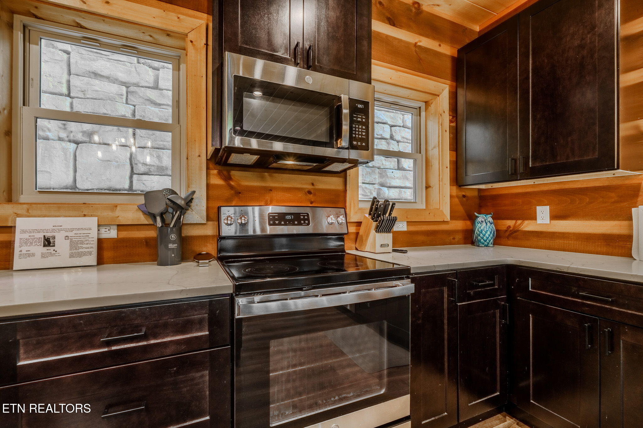 4228 Wears Valley Road Sevierville TN 37862