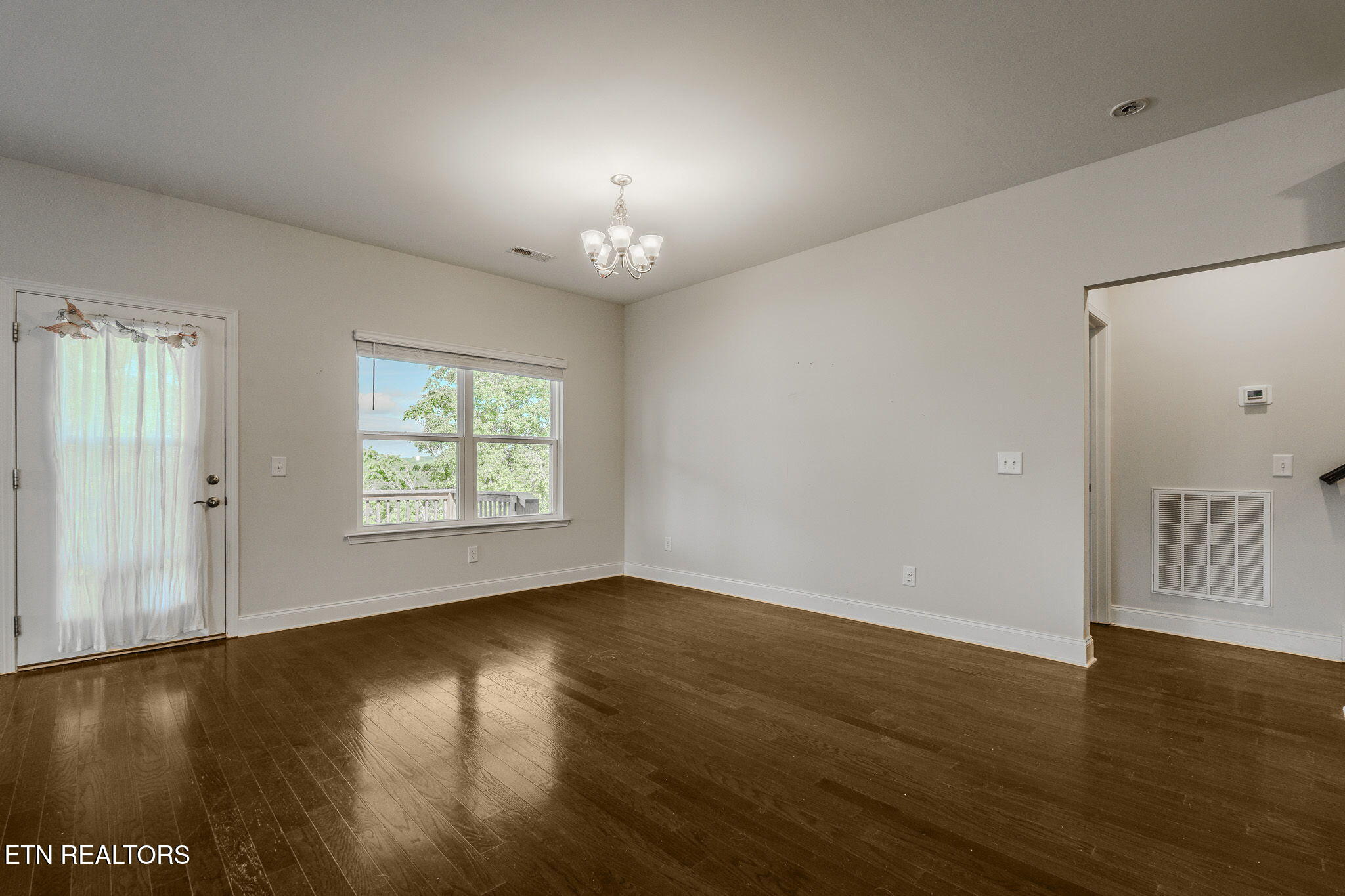 284 Aspen Drive Lenoir City TN 37771