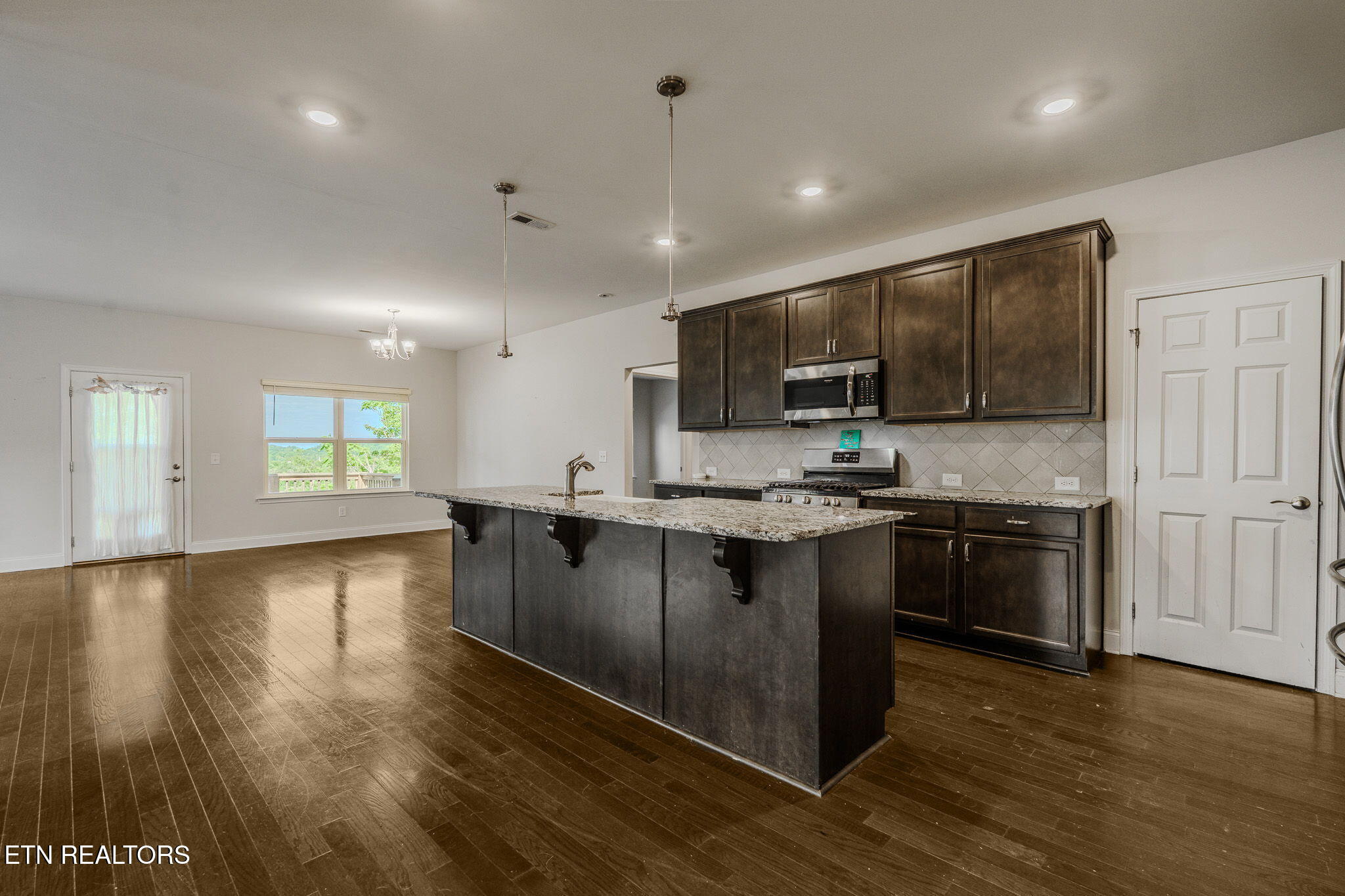 284 Aspen Drive Lenoir City TN 37771