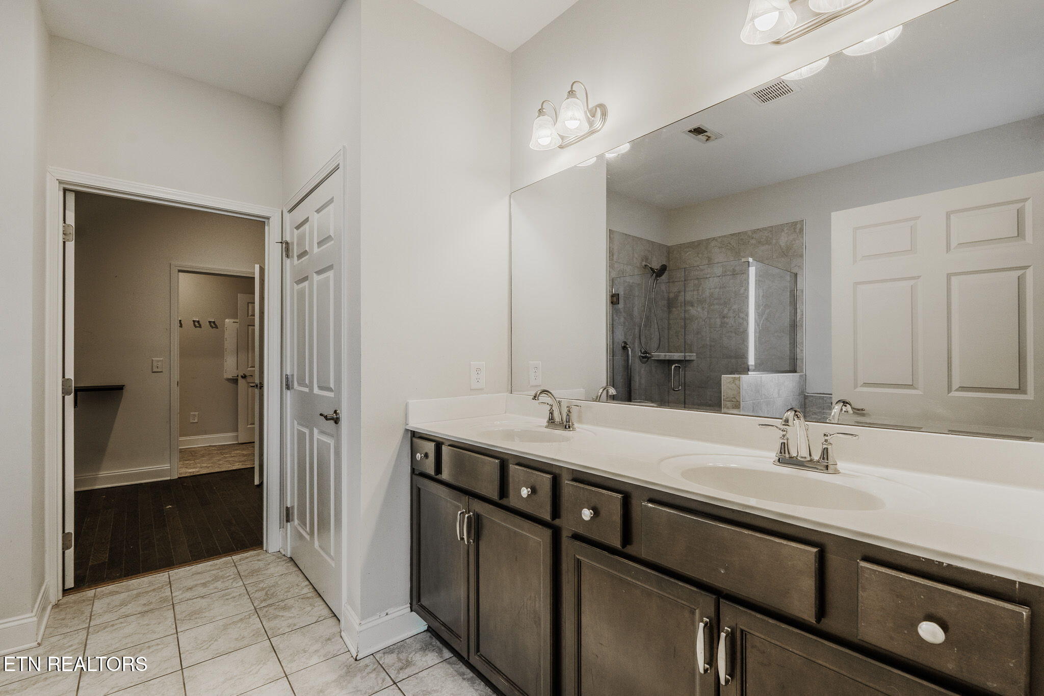 284 Aspen Drive Lenoir City TN 37771