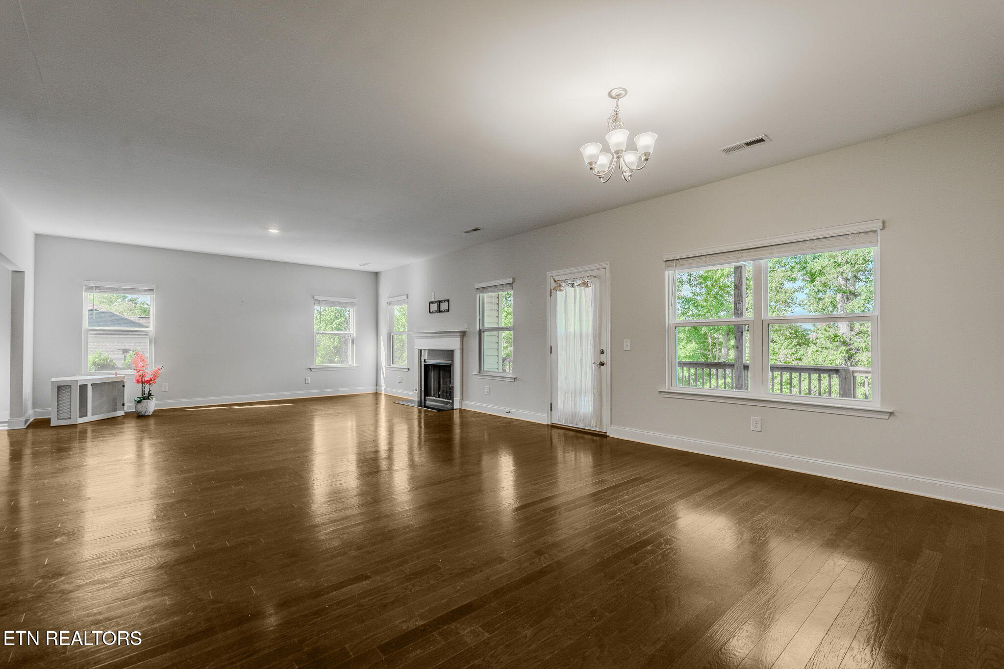 284 Aspen Drive Lenoir City TN 37771