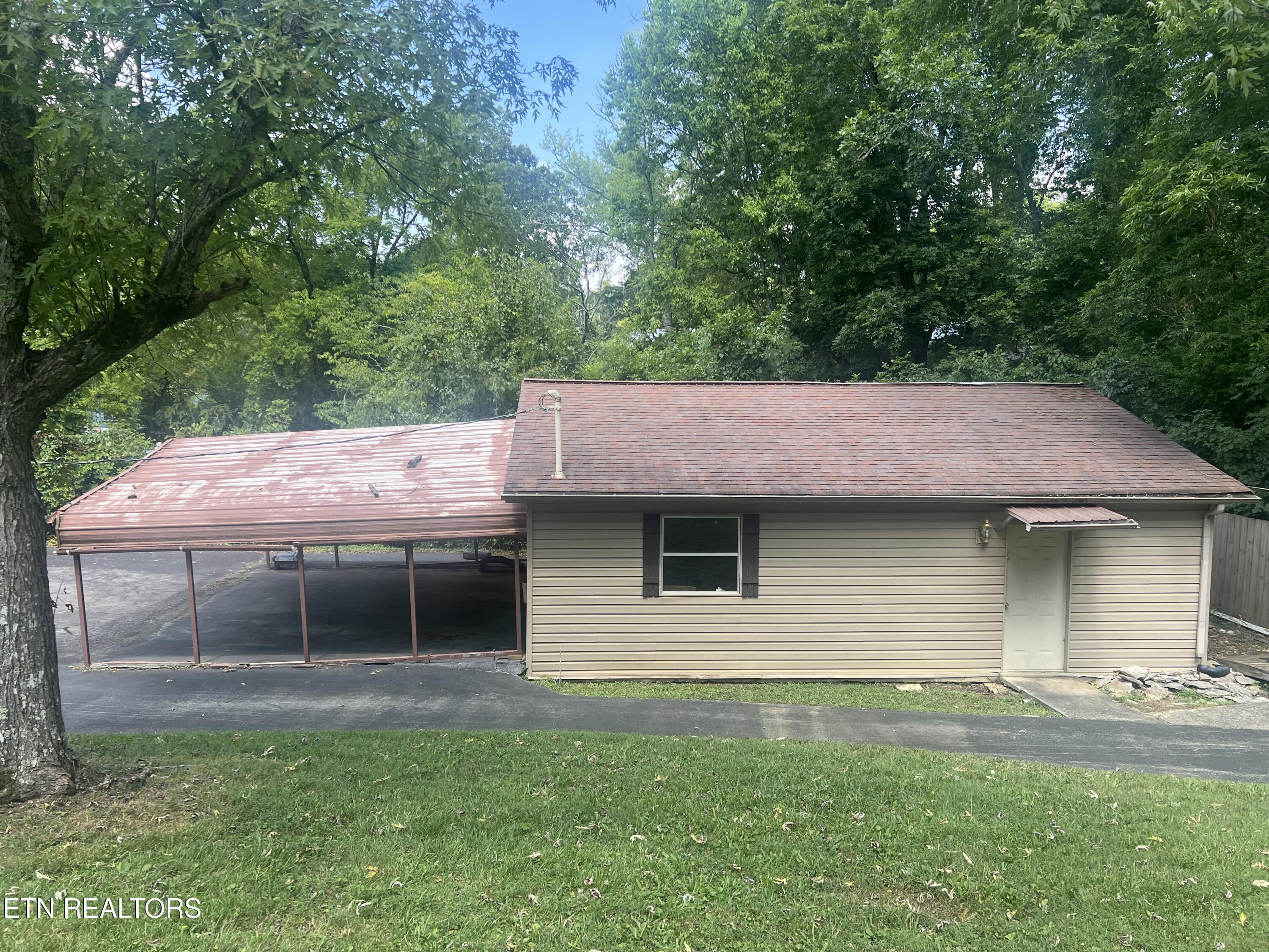1509 &1503 Tipton Station Road Knoxville TN 37920