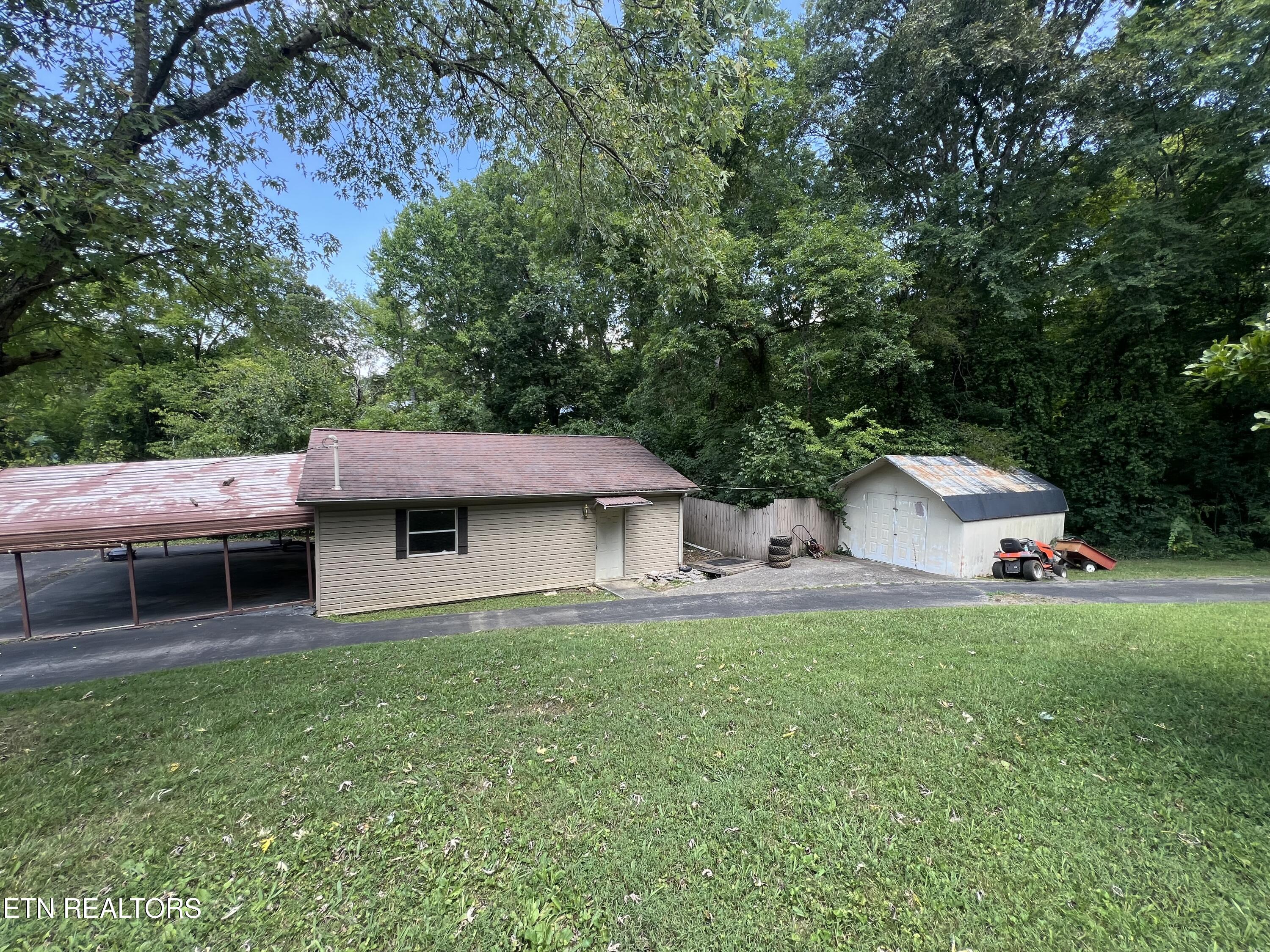 1509 &1503 Tipton Station Road Knoxville TN 37920