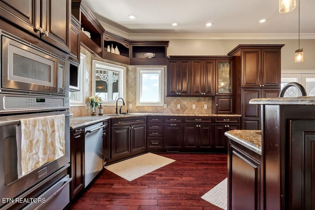 5715 Pleasant Ridge Road Sparta TN 38583