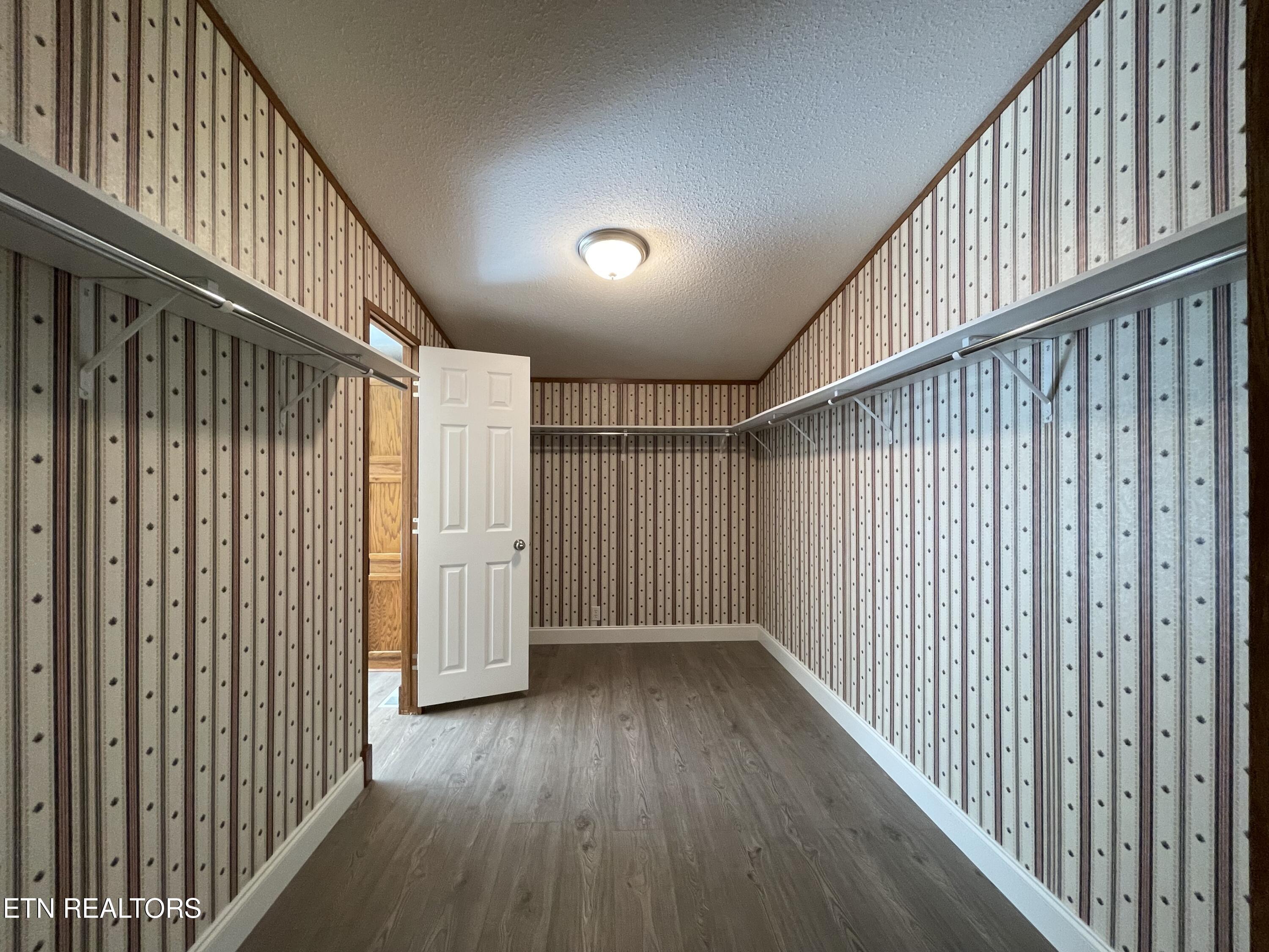 258 Old Tacora Hills Road Clinton TN 37716