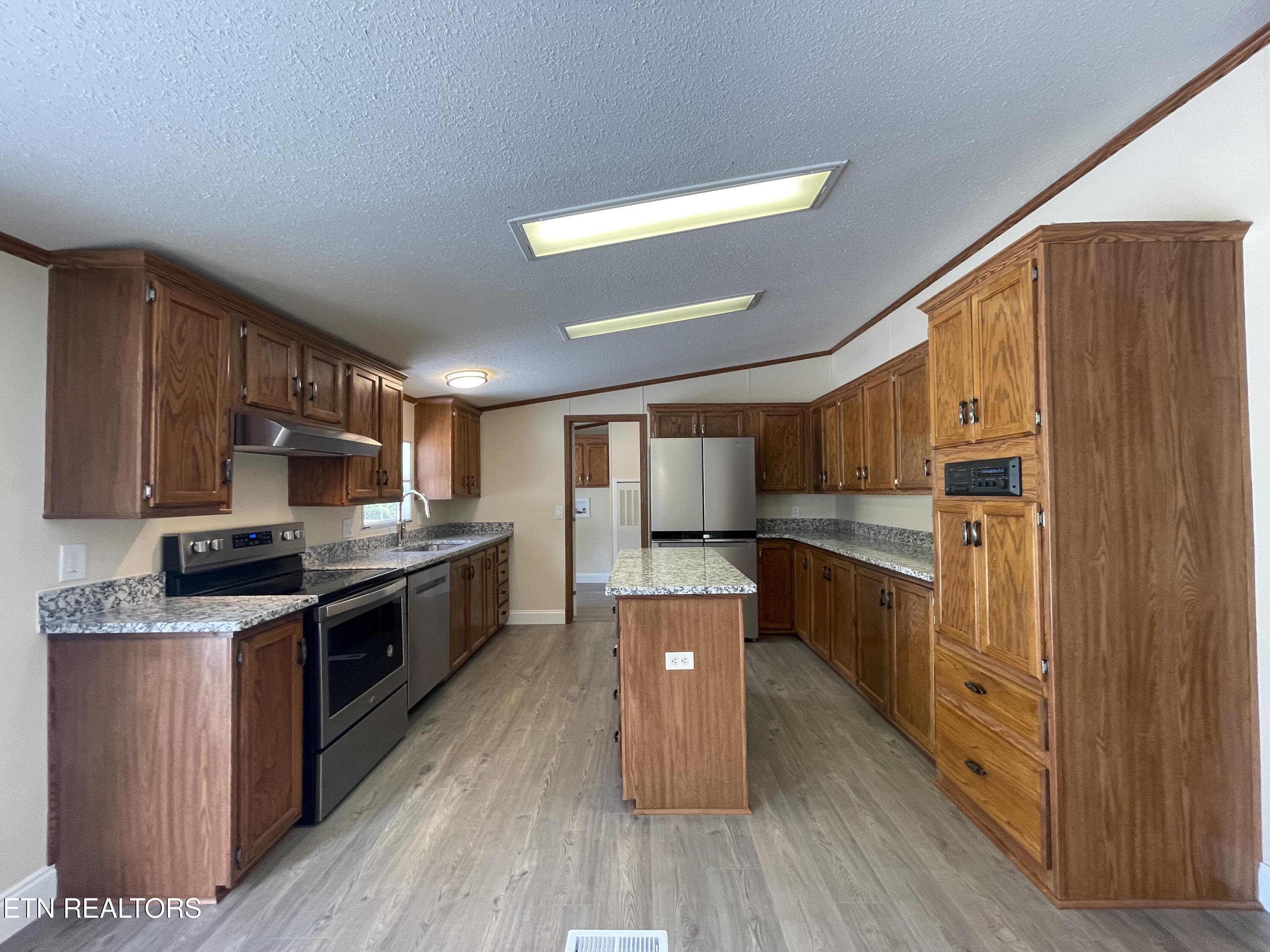 258 Old Tacora Hills Road Clinton TN 37716