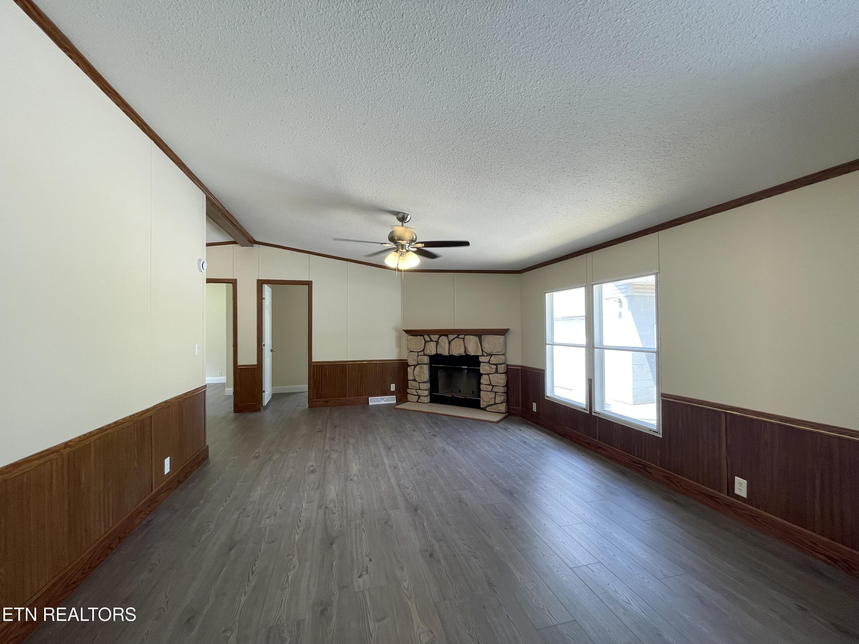 258 Old Tacora Hills Road Clinton TN 37716