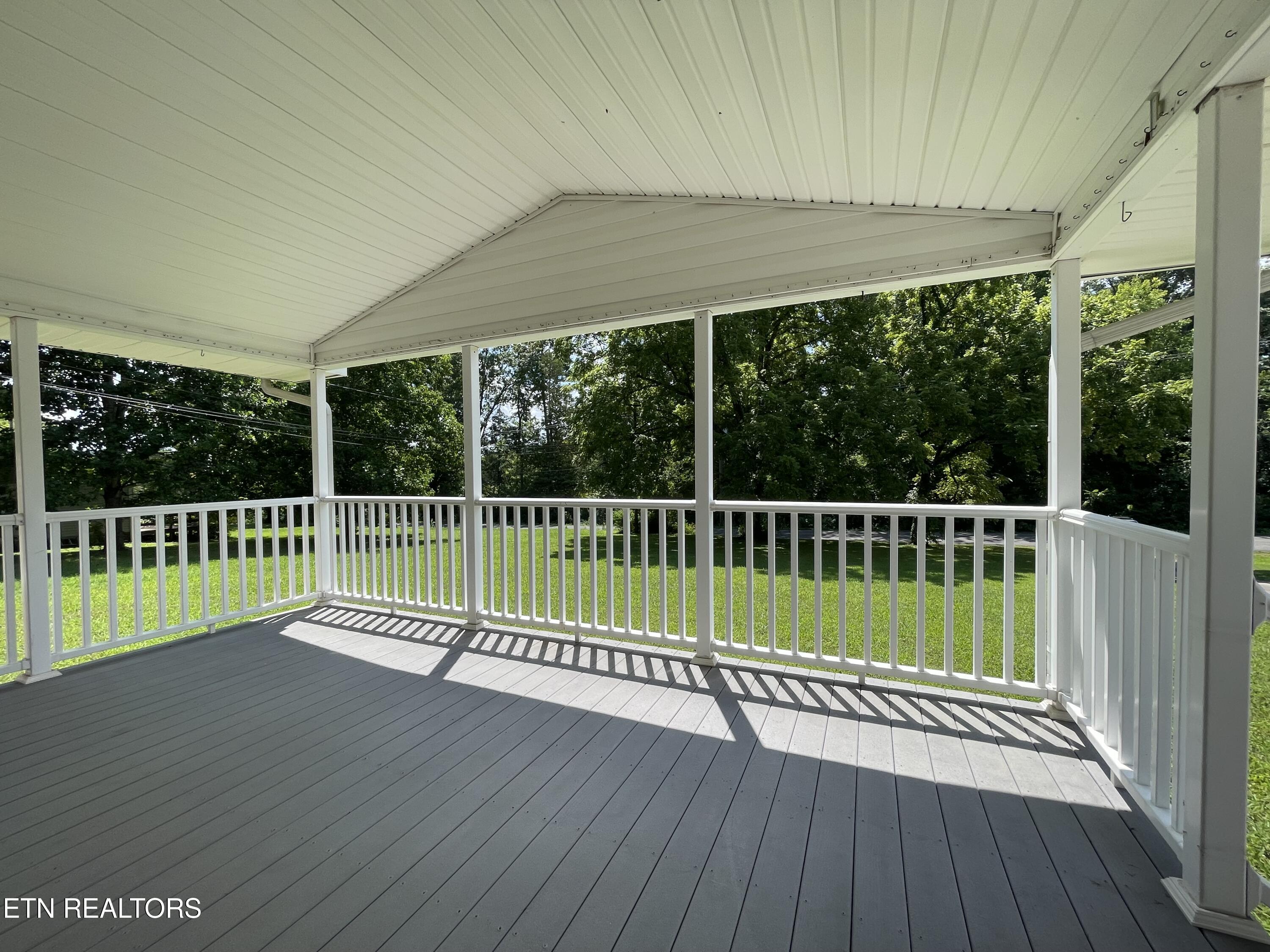 258 Old Tacora Hills Road Clinton TN 37716