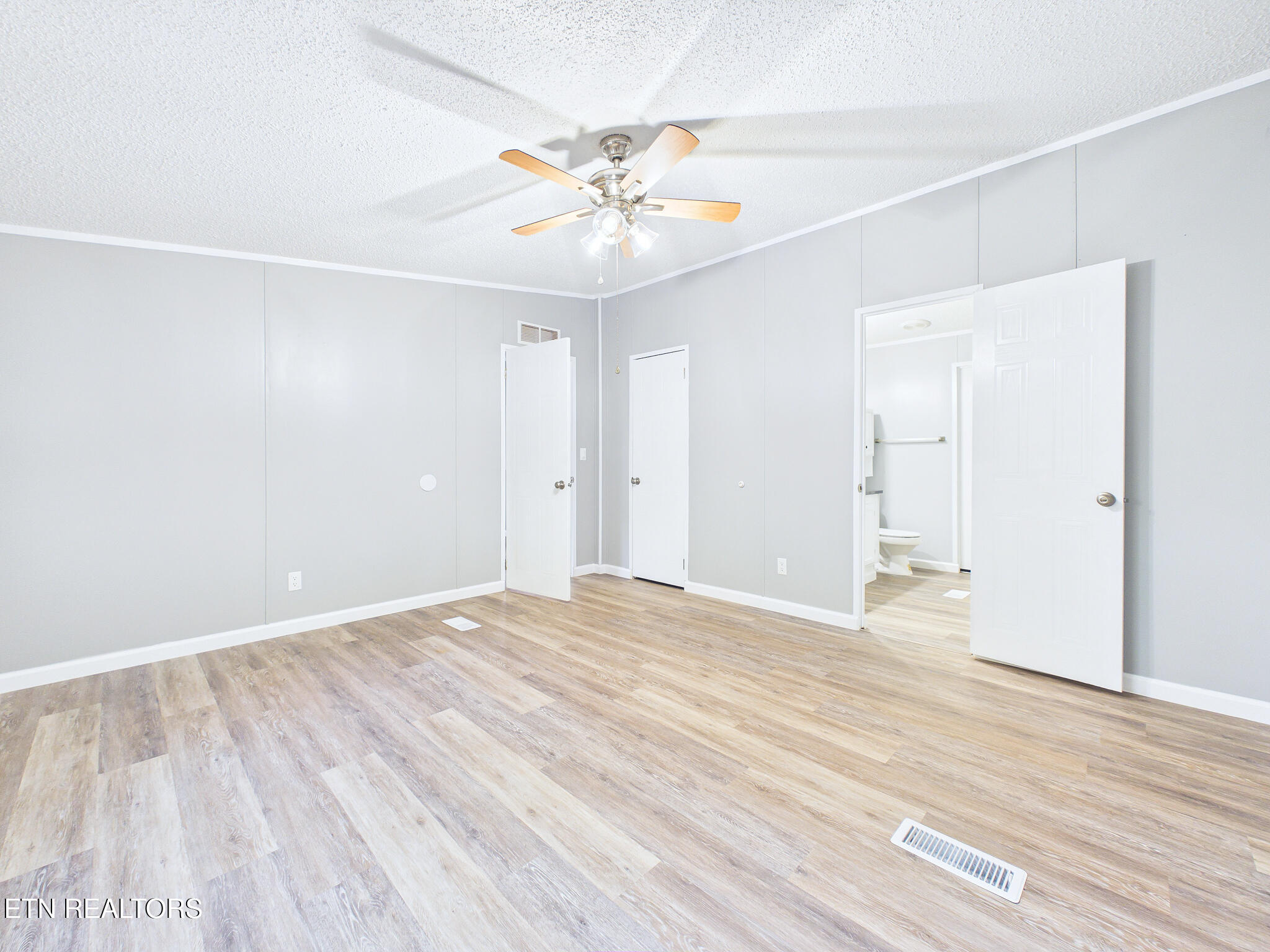 43 Glenn Drive Madisonville TN 37354