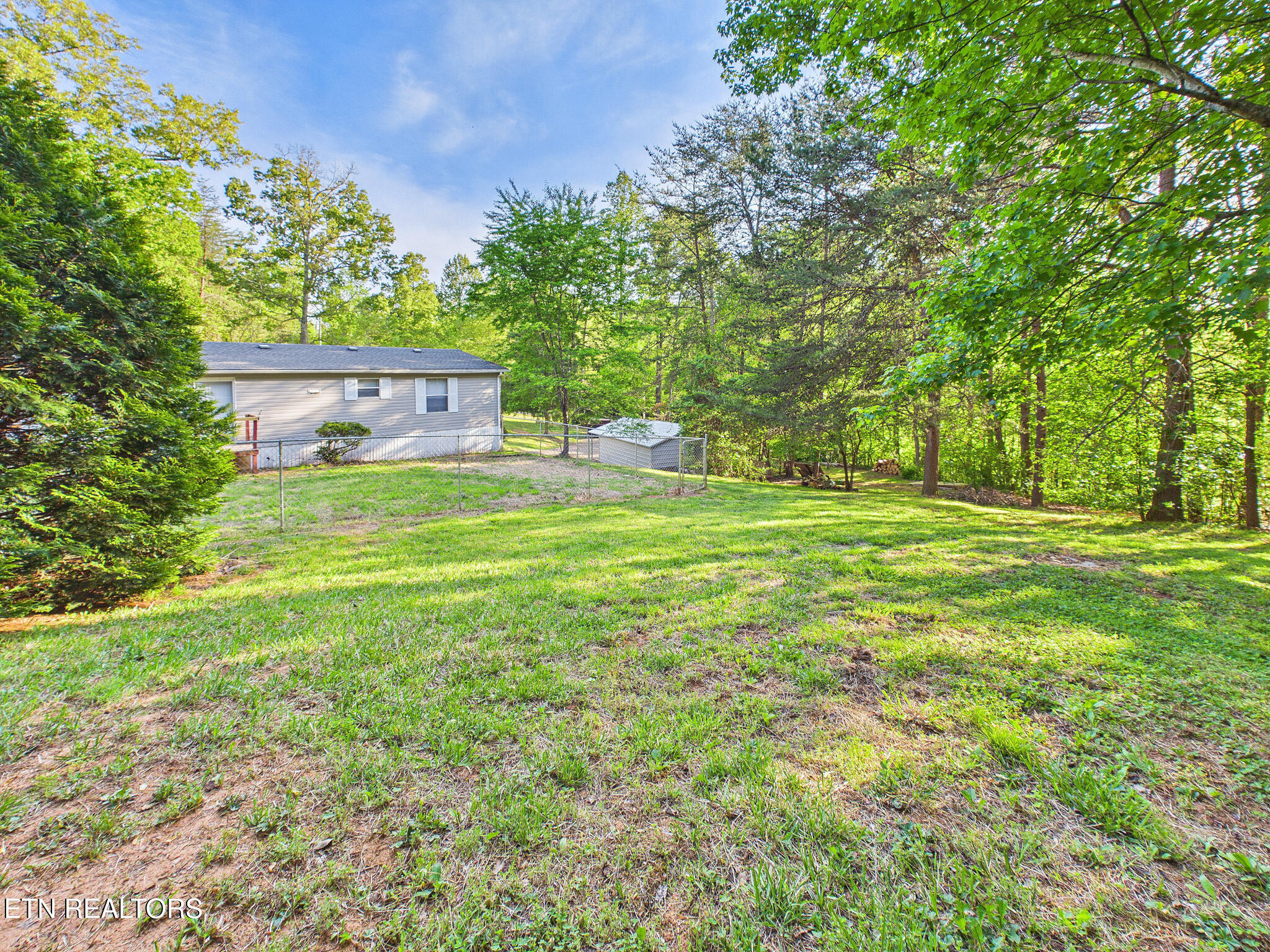43 Glenn Drive Madisonville TN 37354