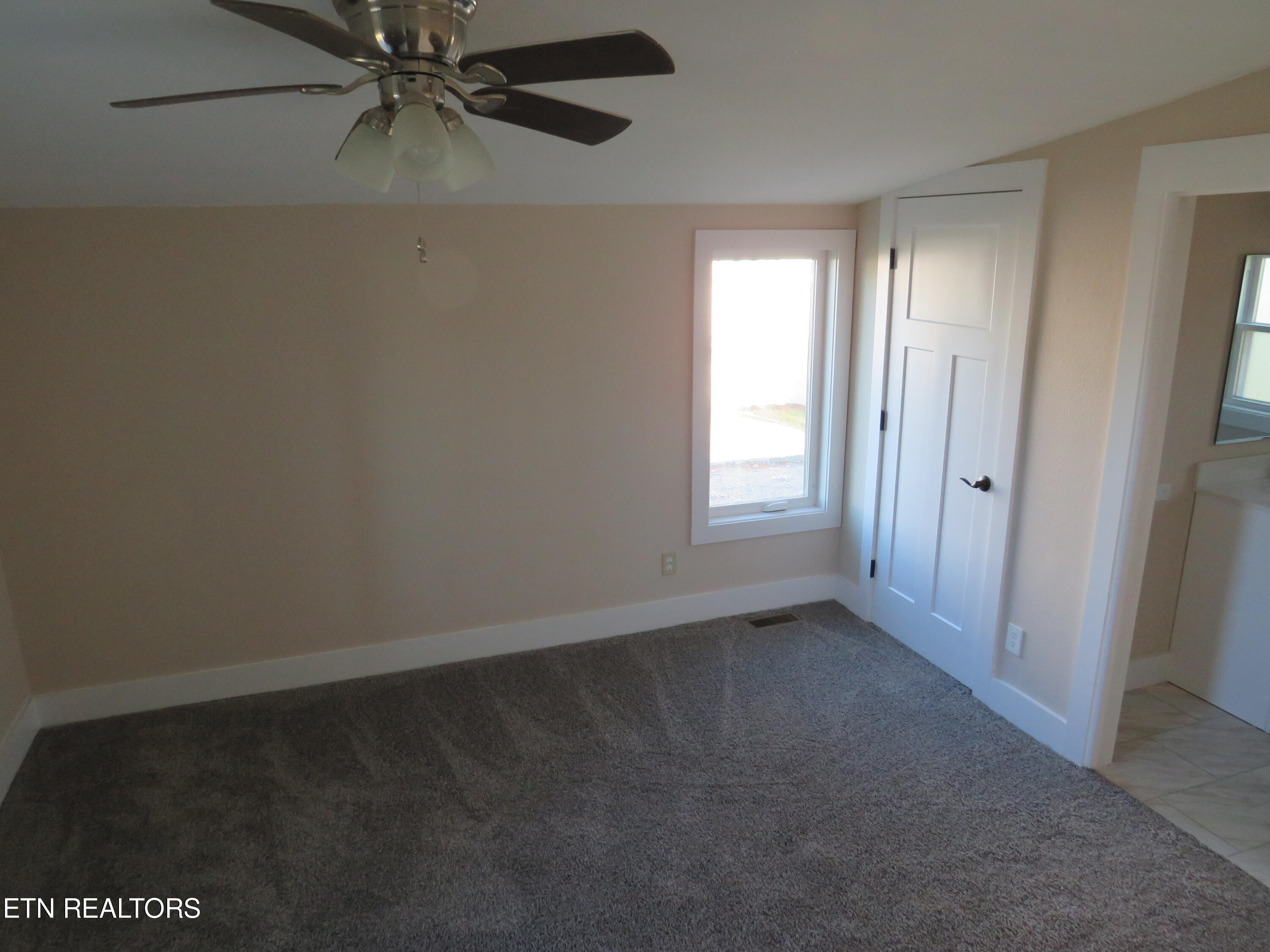 243 Old Lantana Road Crossville TN 38555