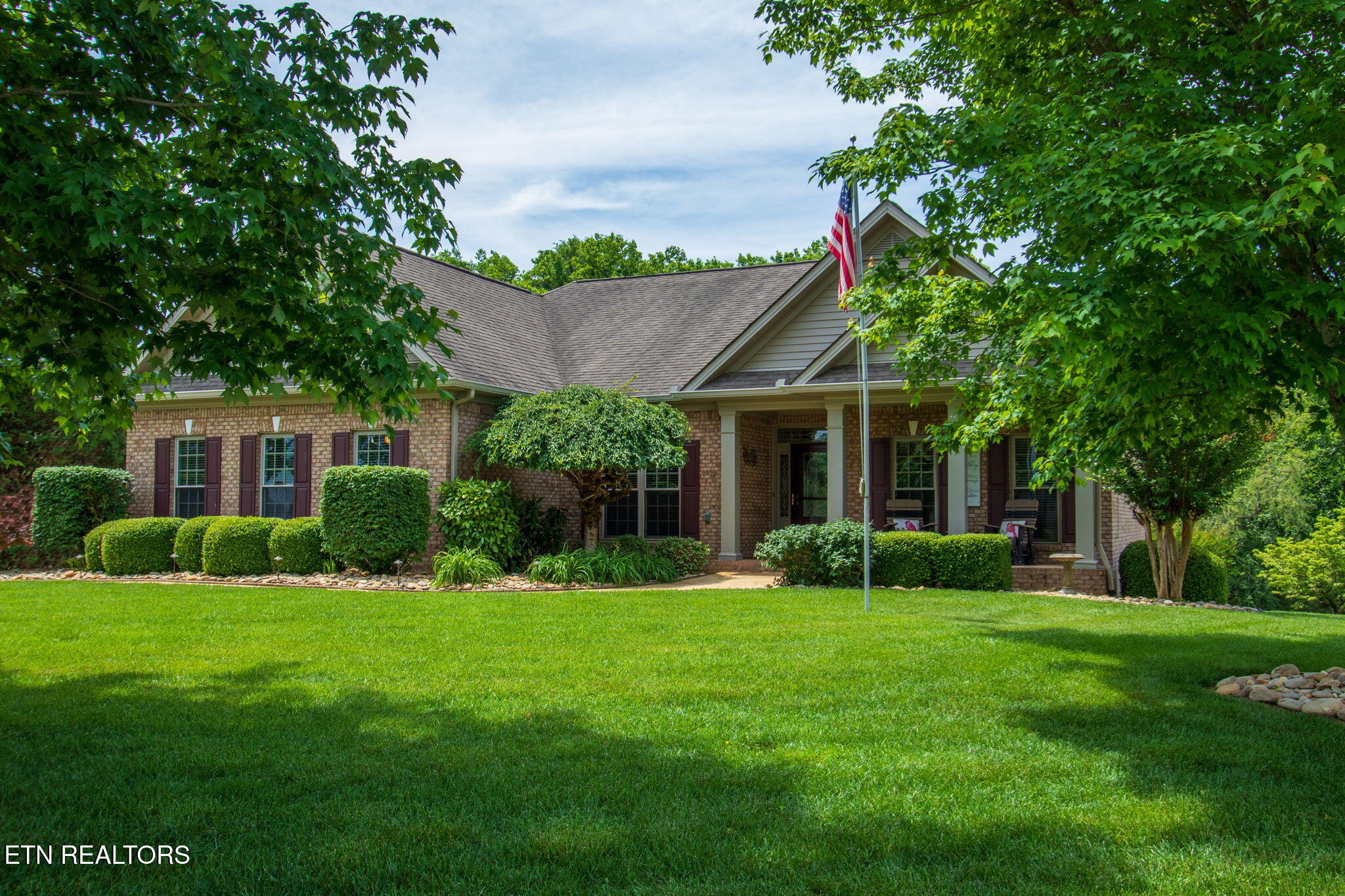 Dandridge TN, 140 Big Oak Drive