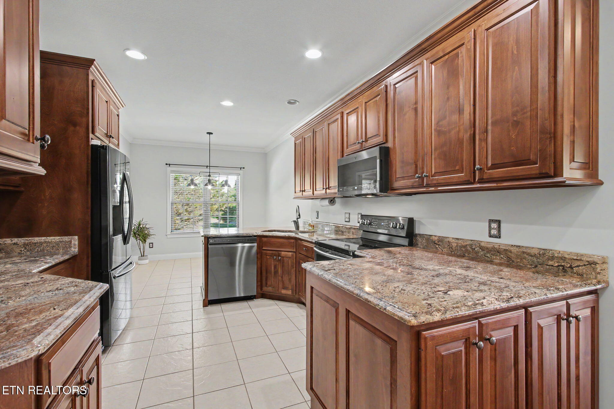 140 Big Oak Drive Dandridge TN 37725