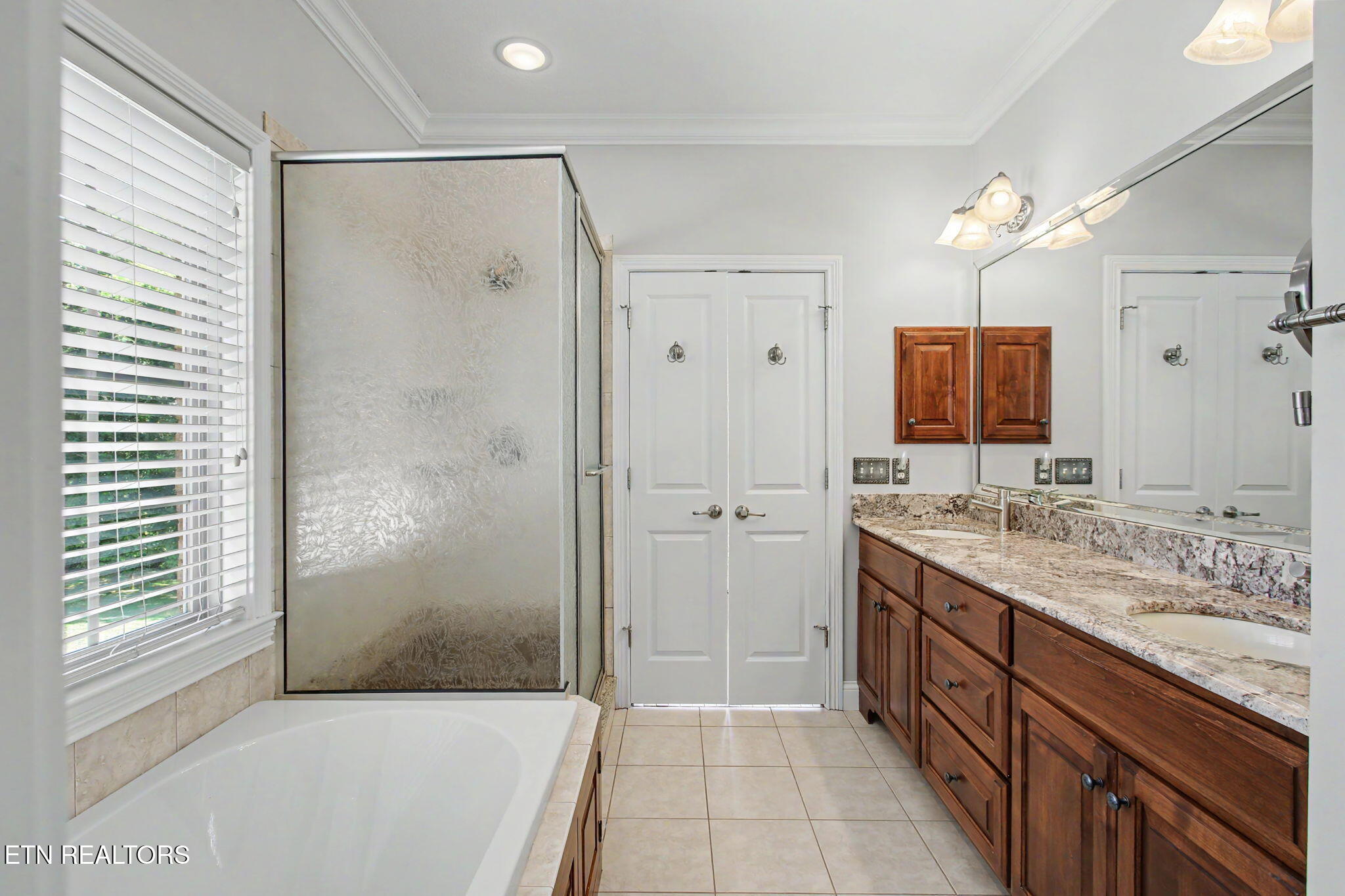140 Big Oak Drive Dandridge TN 37725