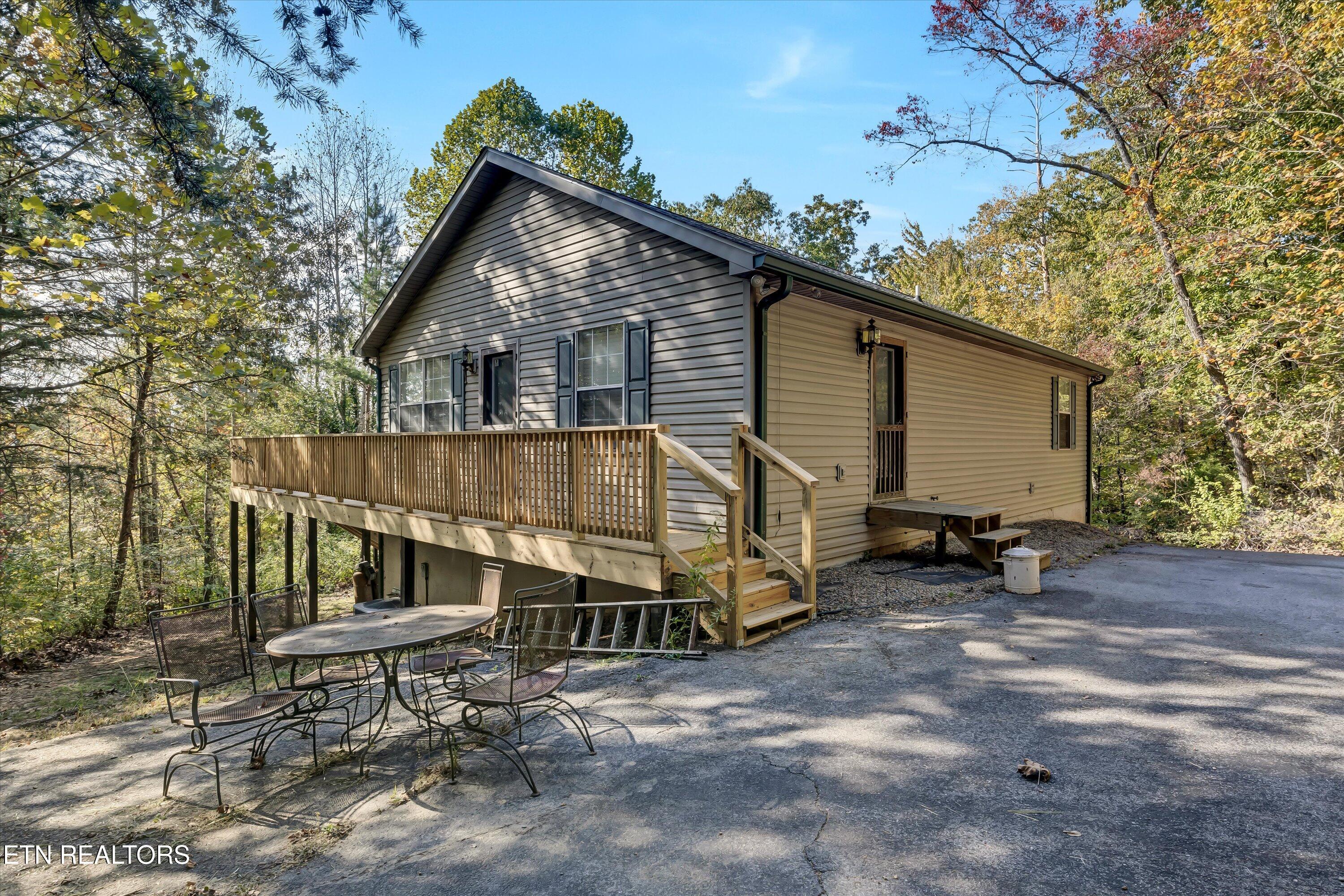 2406 Rowena Lane Knoxville TN 37931