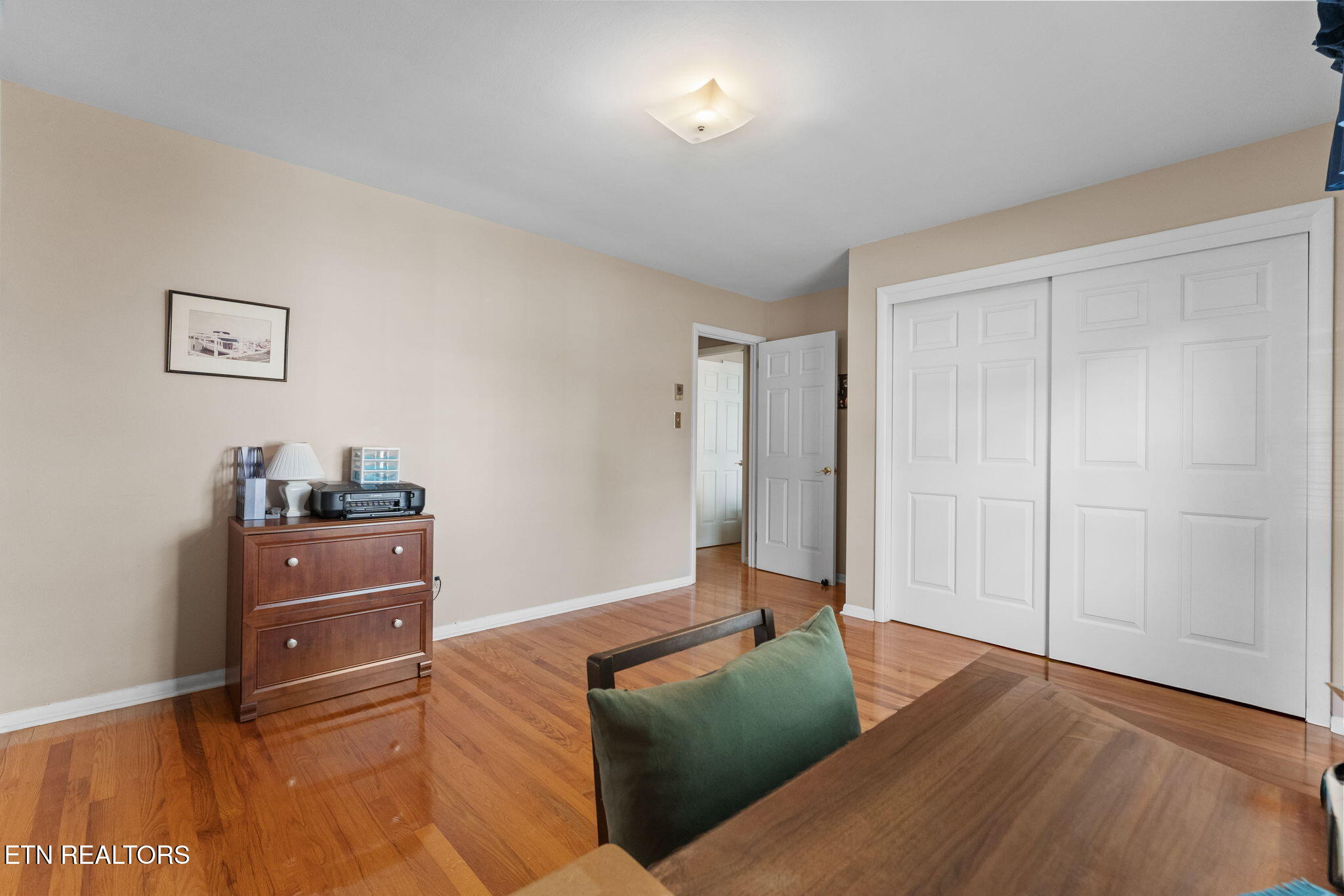 8121 Bennington Drive Knoxville TN 37909