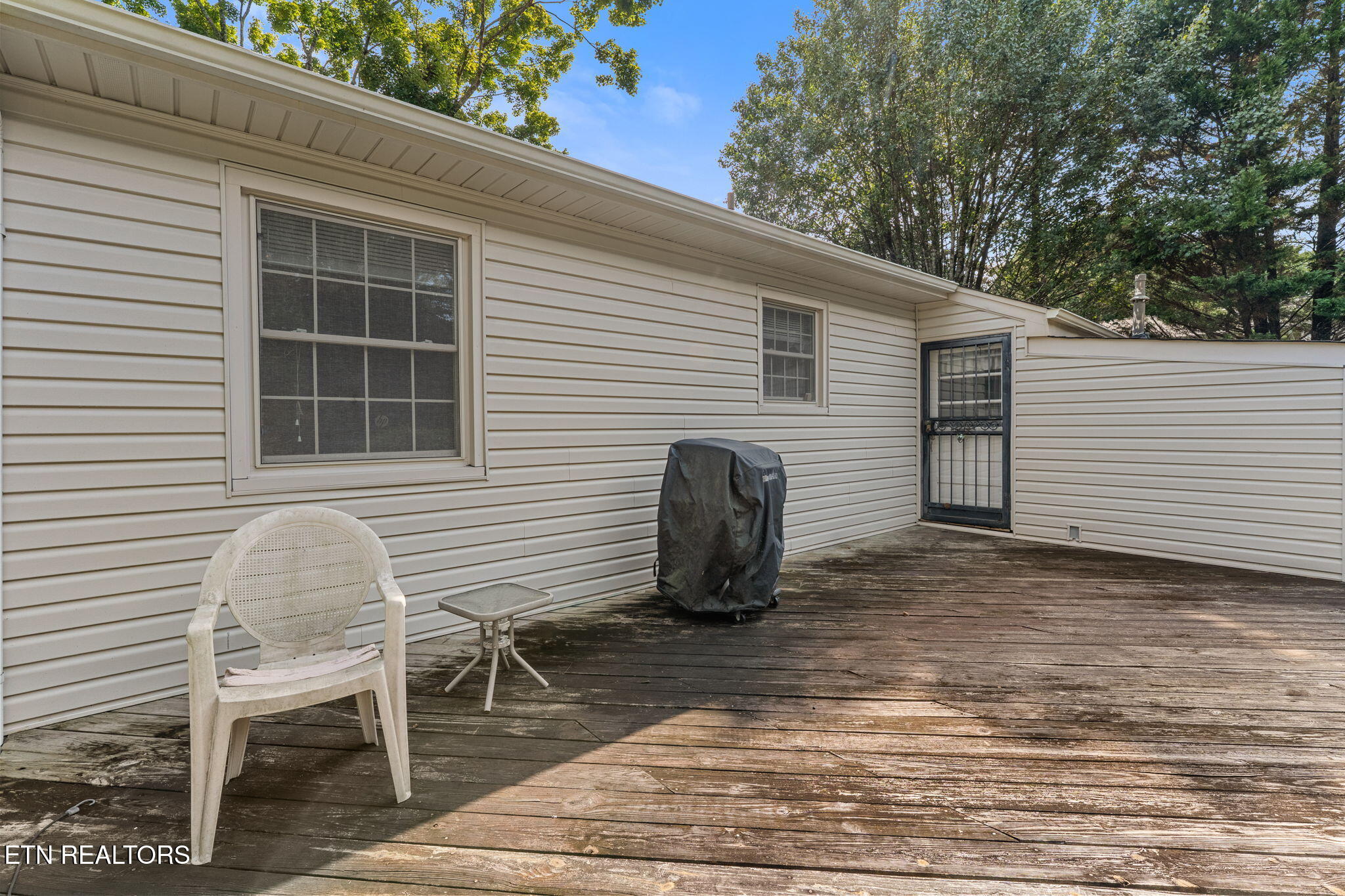 8121 Bennington Drive Knoxville TN 37909