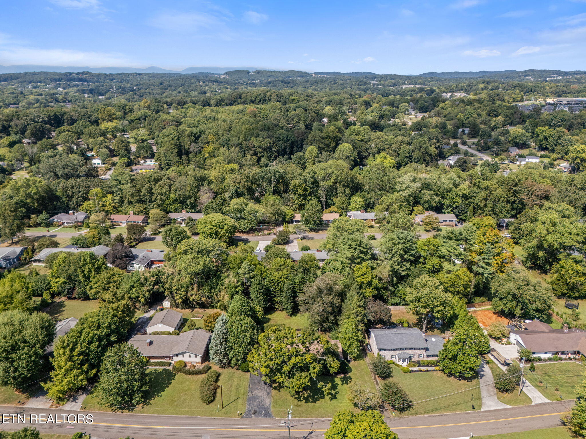 8121 Bennington Drive Knoxville TN 37909