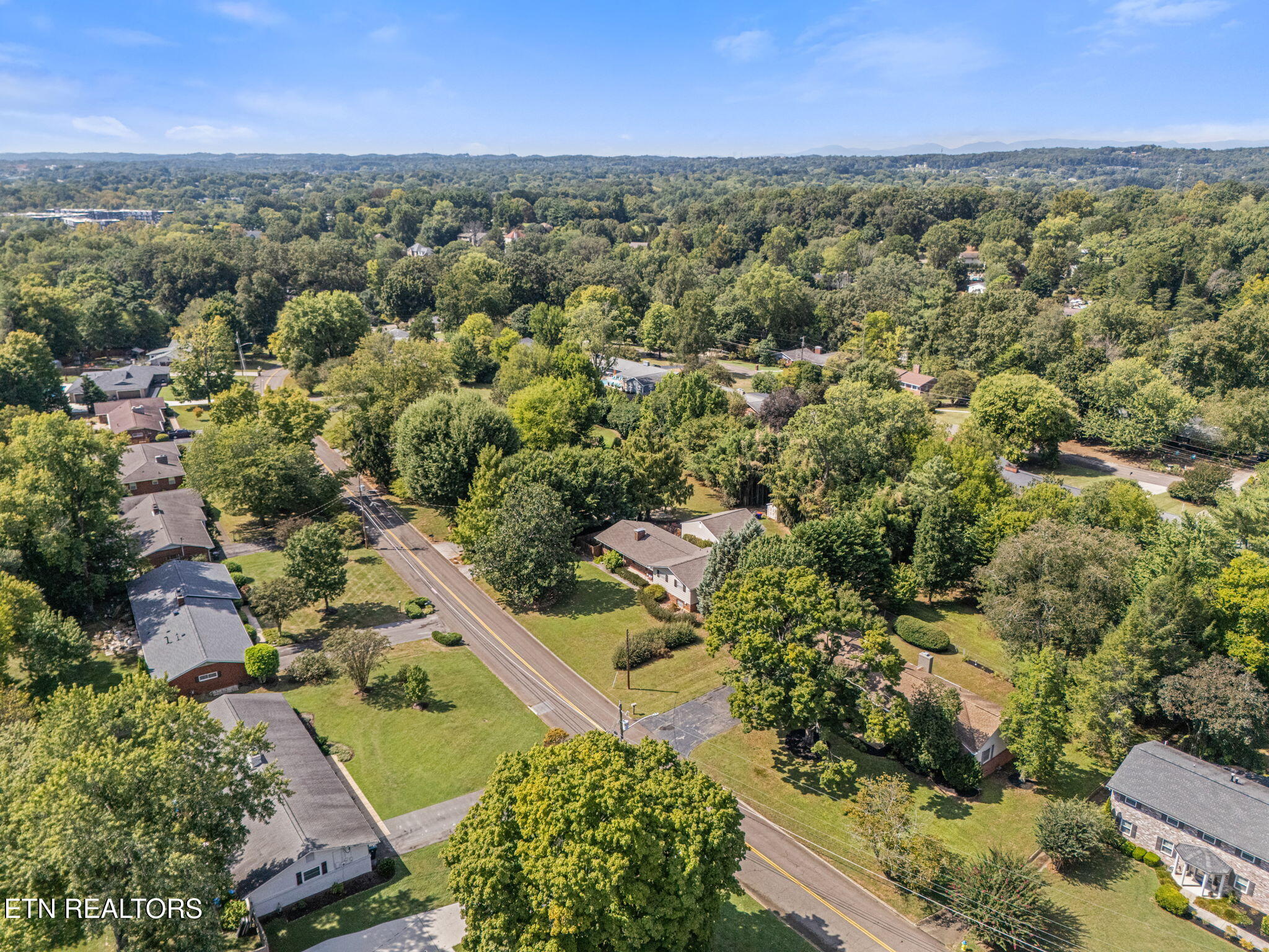 8121 Bennington Drive Knoxville TN 37909