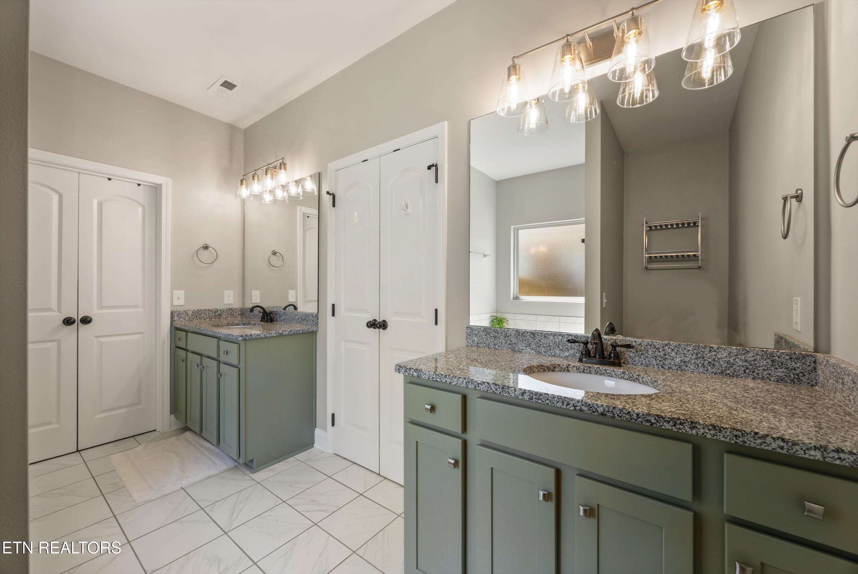11010 Hunters Knoll Lane Knoxville TN 37932