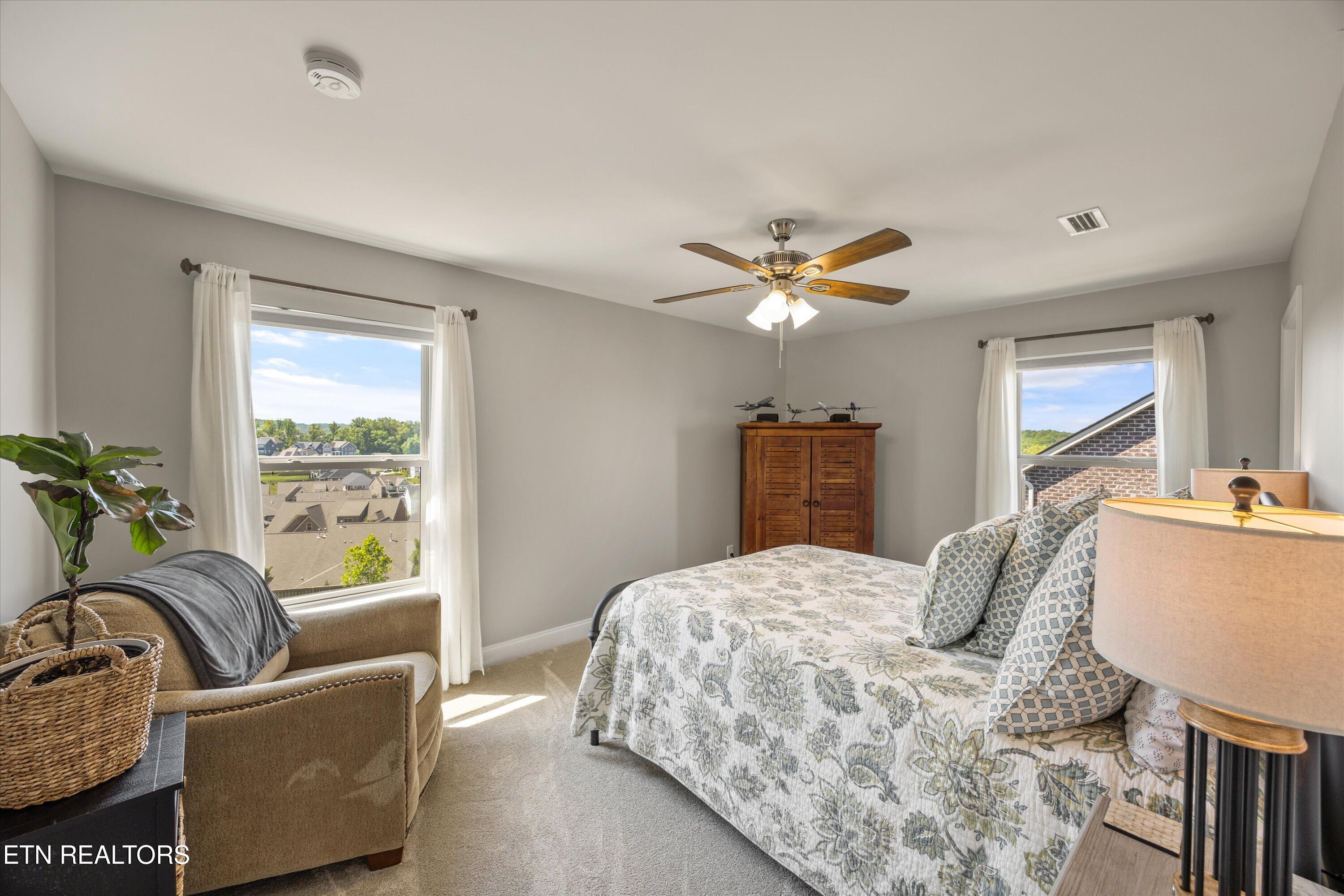 11010 Hunters Knoll Lane Knoxville TN 37932