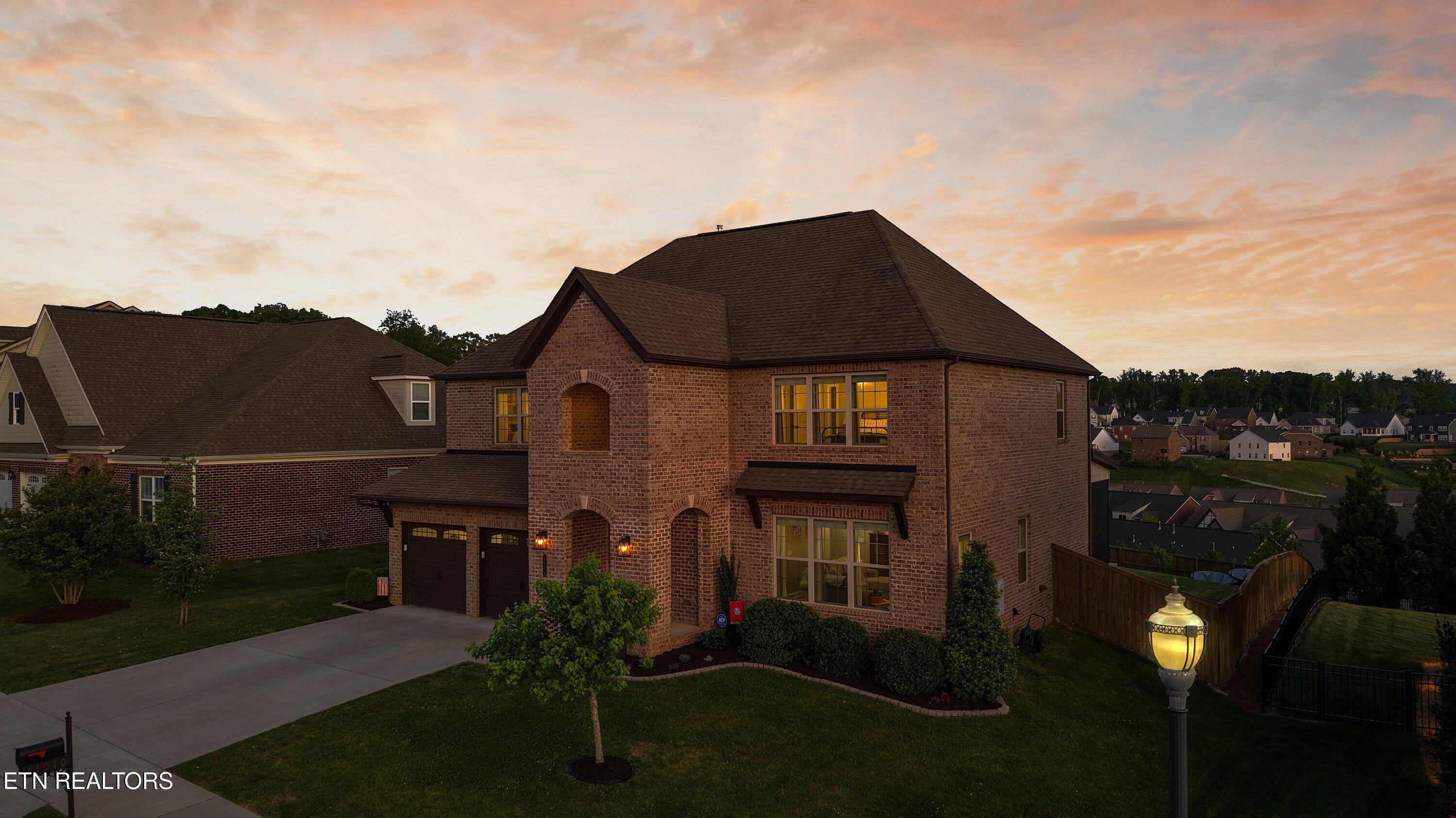11010 Hunters Knoll Lane Knoxville TN 37932
