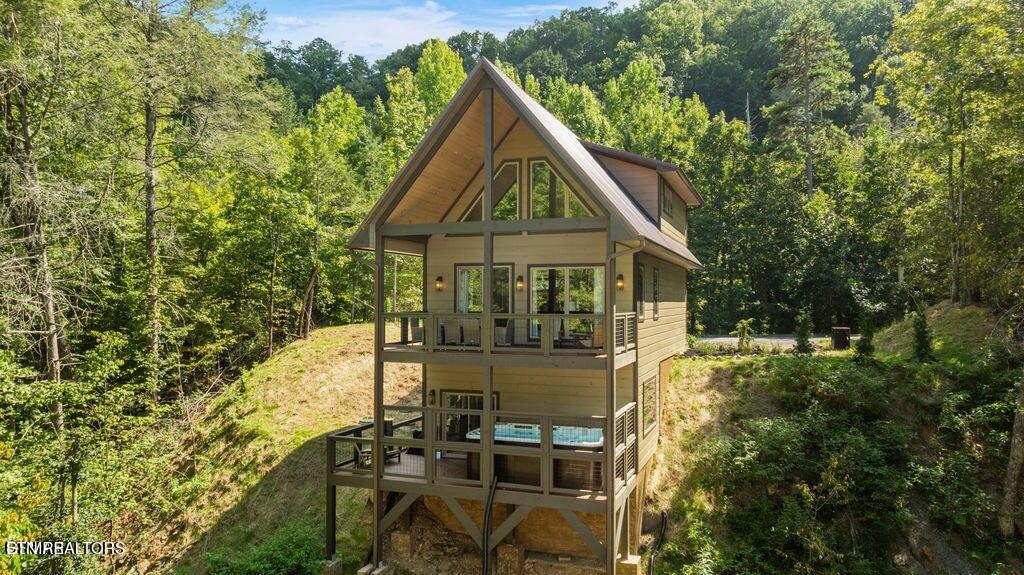 1920 Smoky Cove Road Sevierville TN 37876