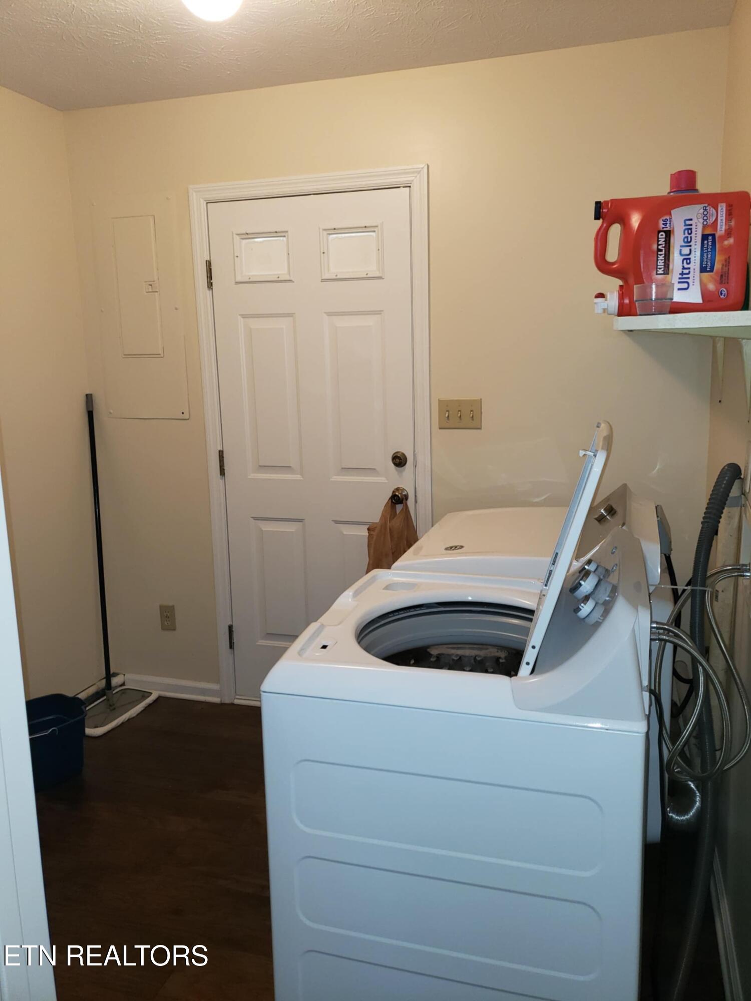 2143 Everett Road Knoxville TN 37932