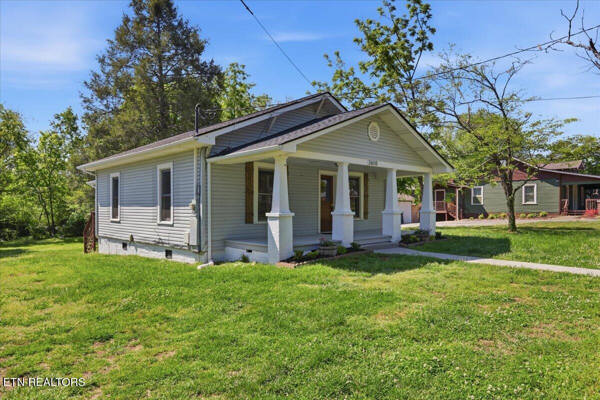 2610 Woodrow Drive Knoxville TN 37918