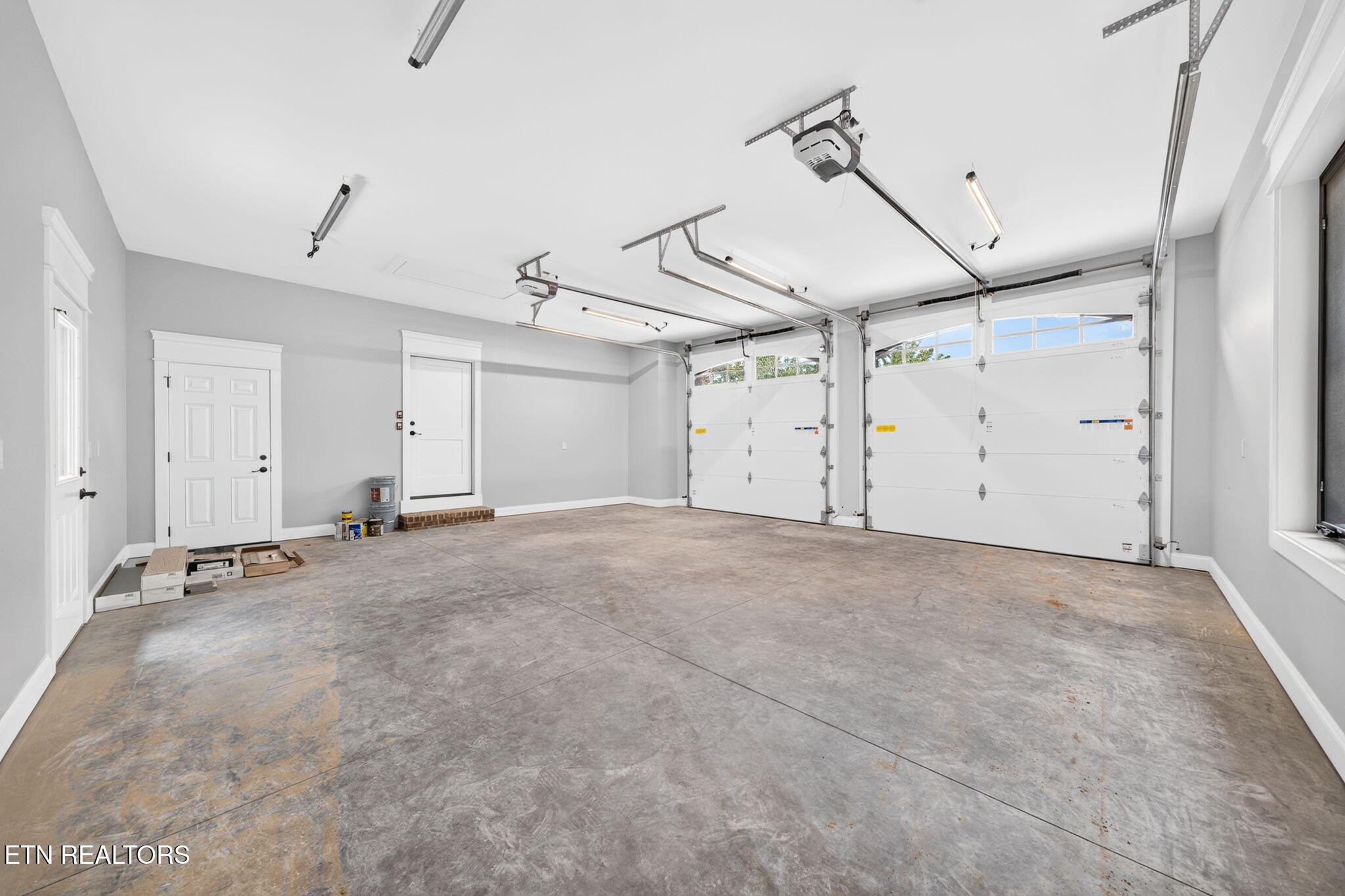 19 Bent Oak Lane Crossville TN 38558