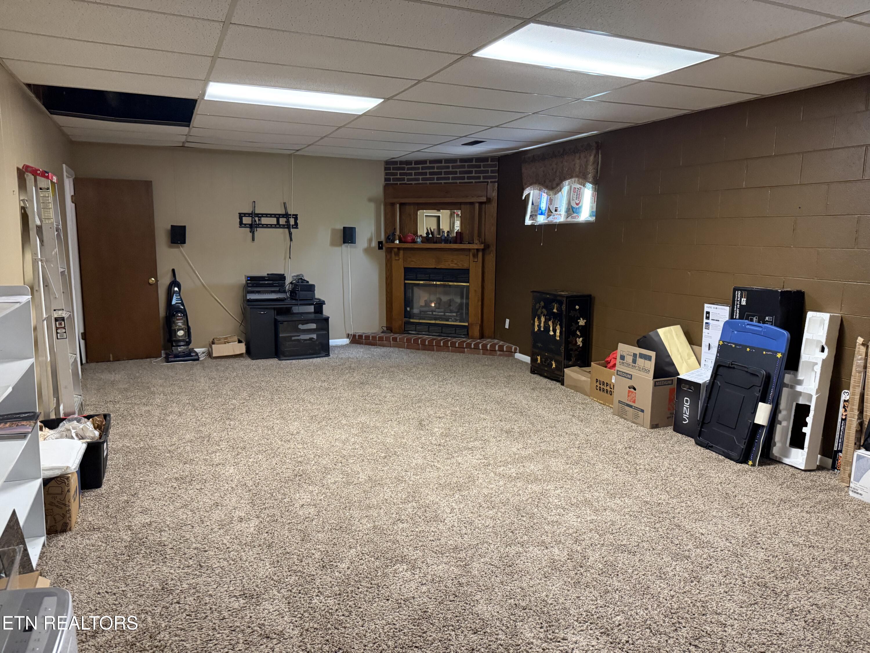 414 Molyneux Street Rockwood TN 37854