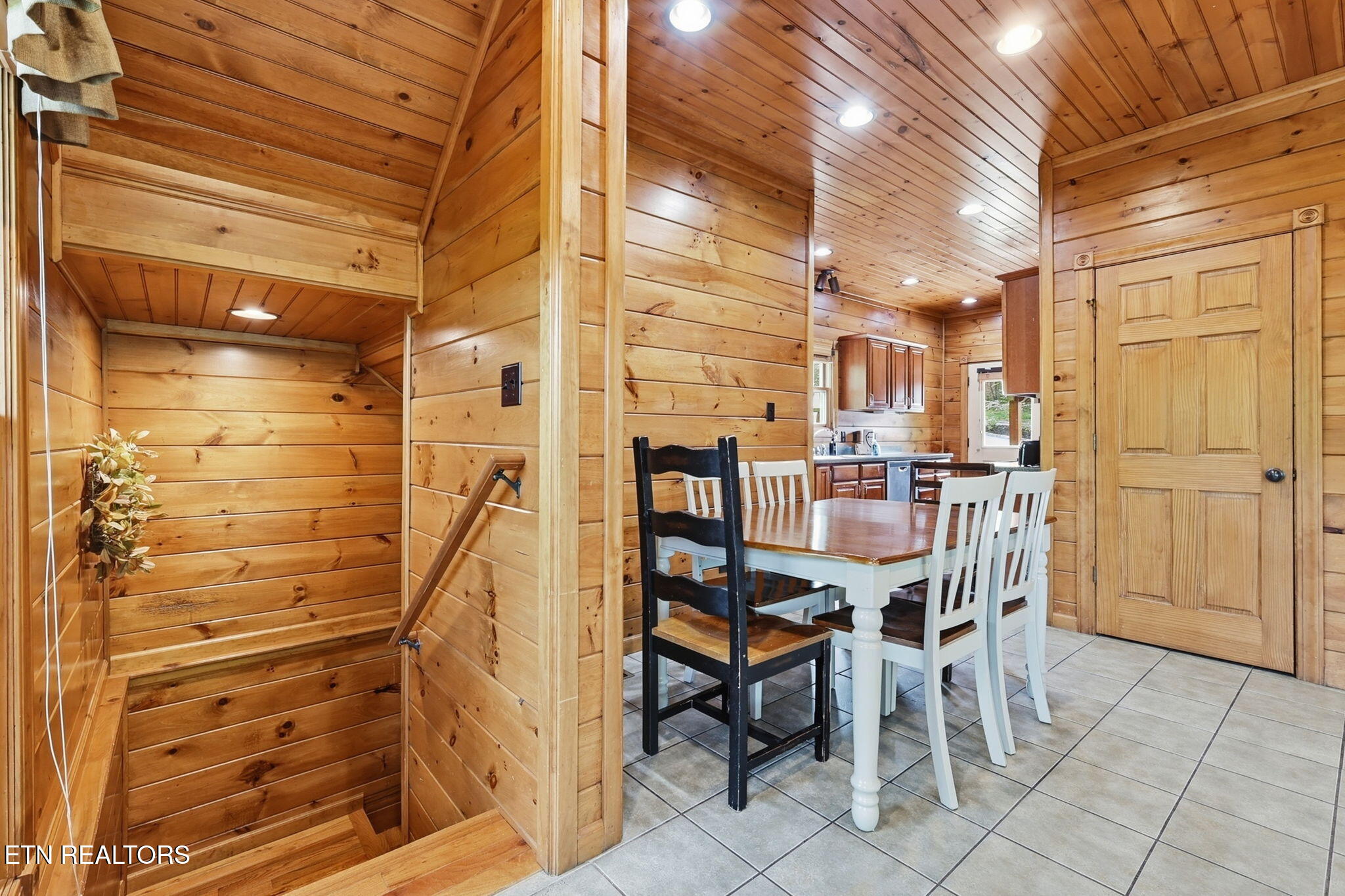 826 Great Smoky Way Gatlinburg TN 37738