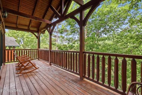 826 Great Smoky Way Gatlinburg TN 37738