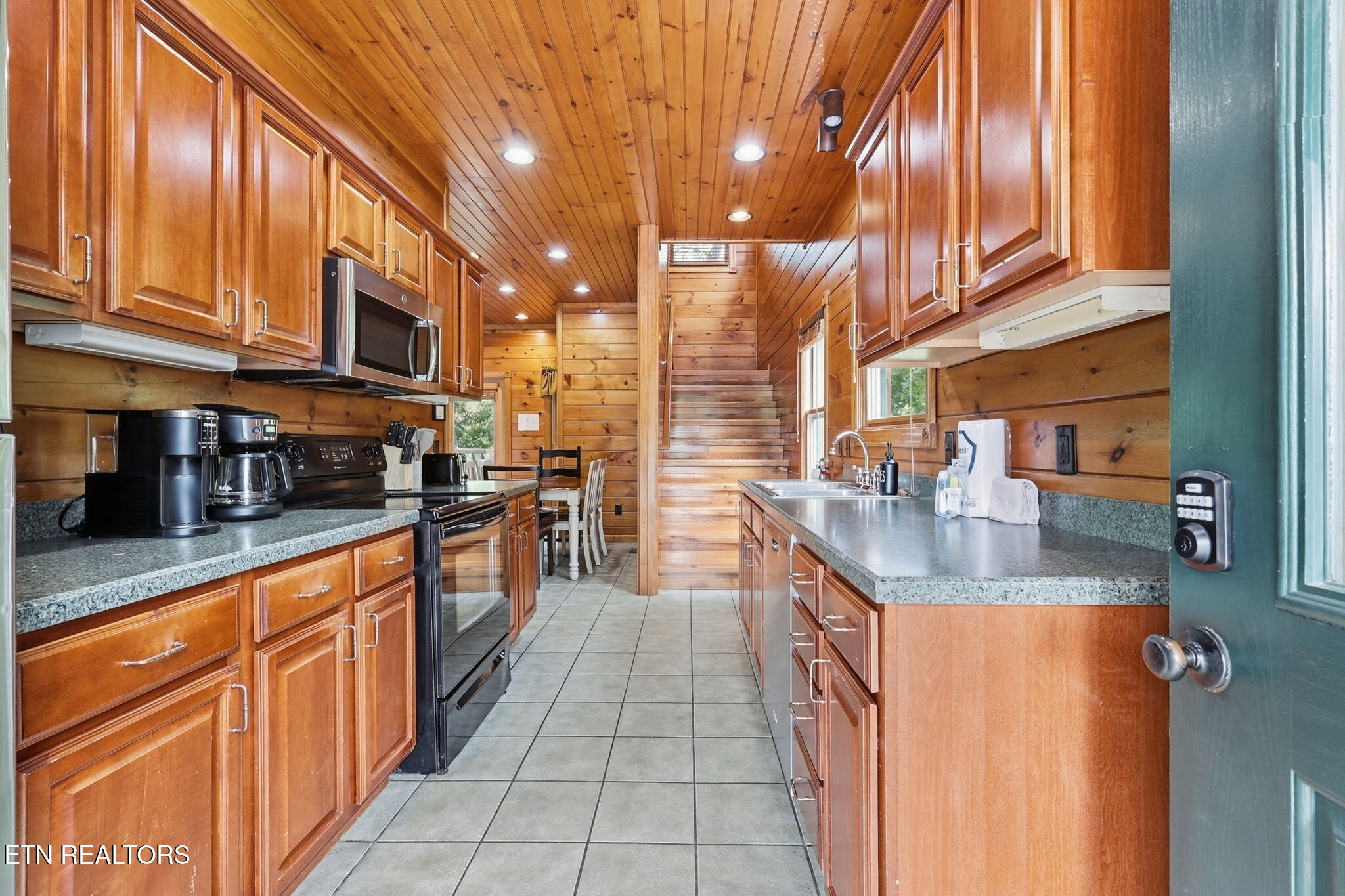 826 Great Smoky Way Gatlinburg TN 37738