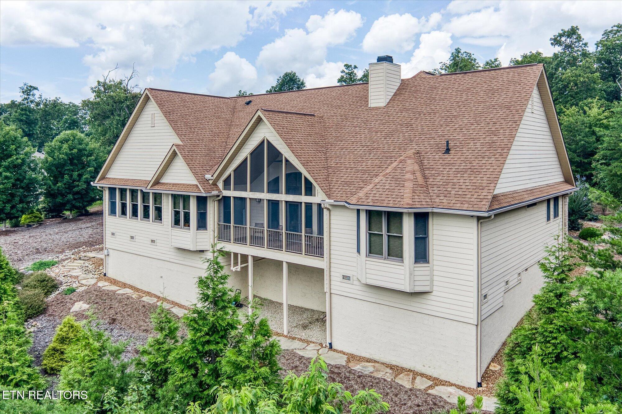 61 Bluff View Court Crossville TN 38558
