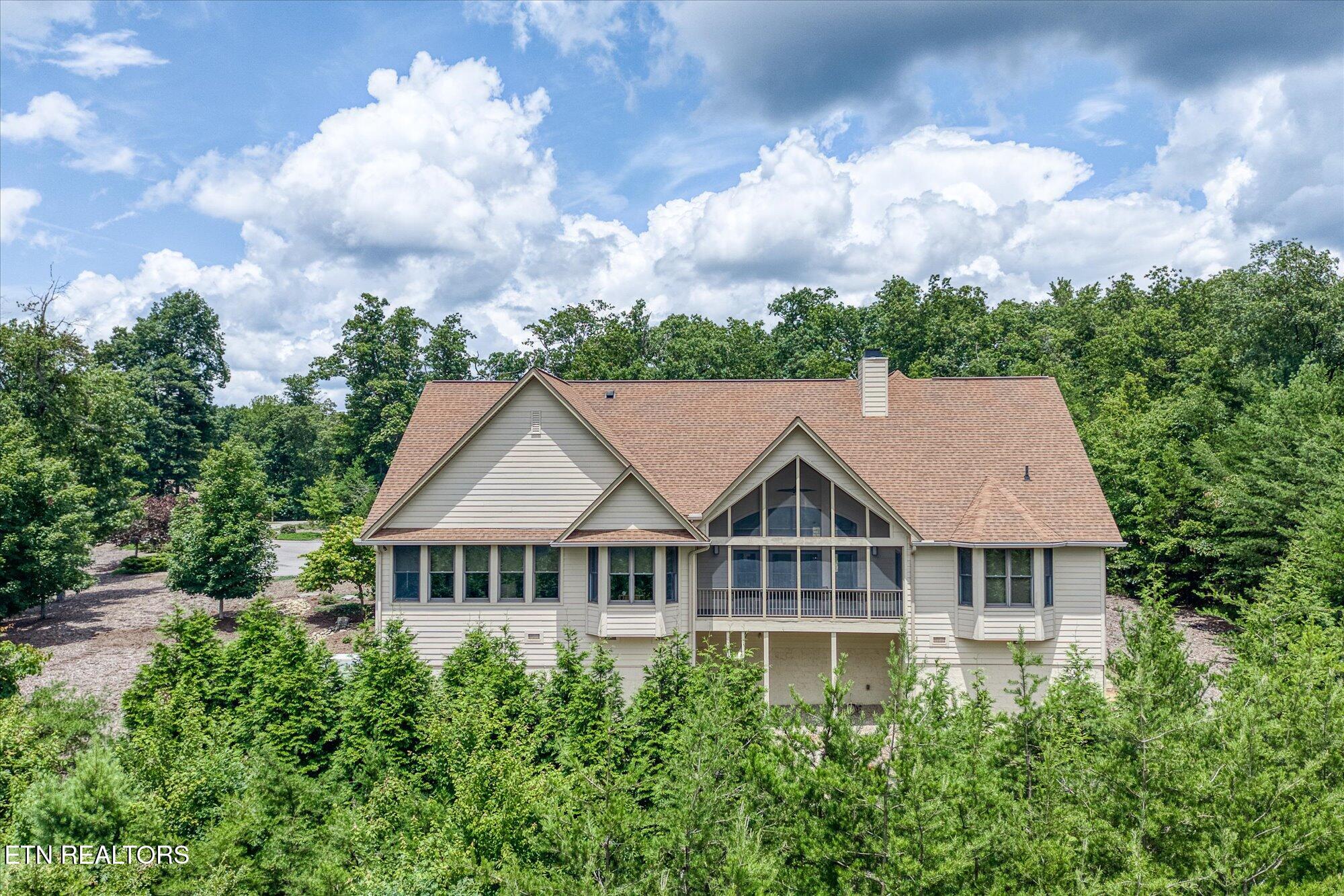61 Bluff View Court Crossville TN 38558