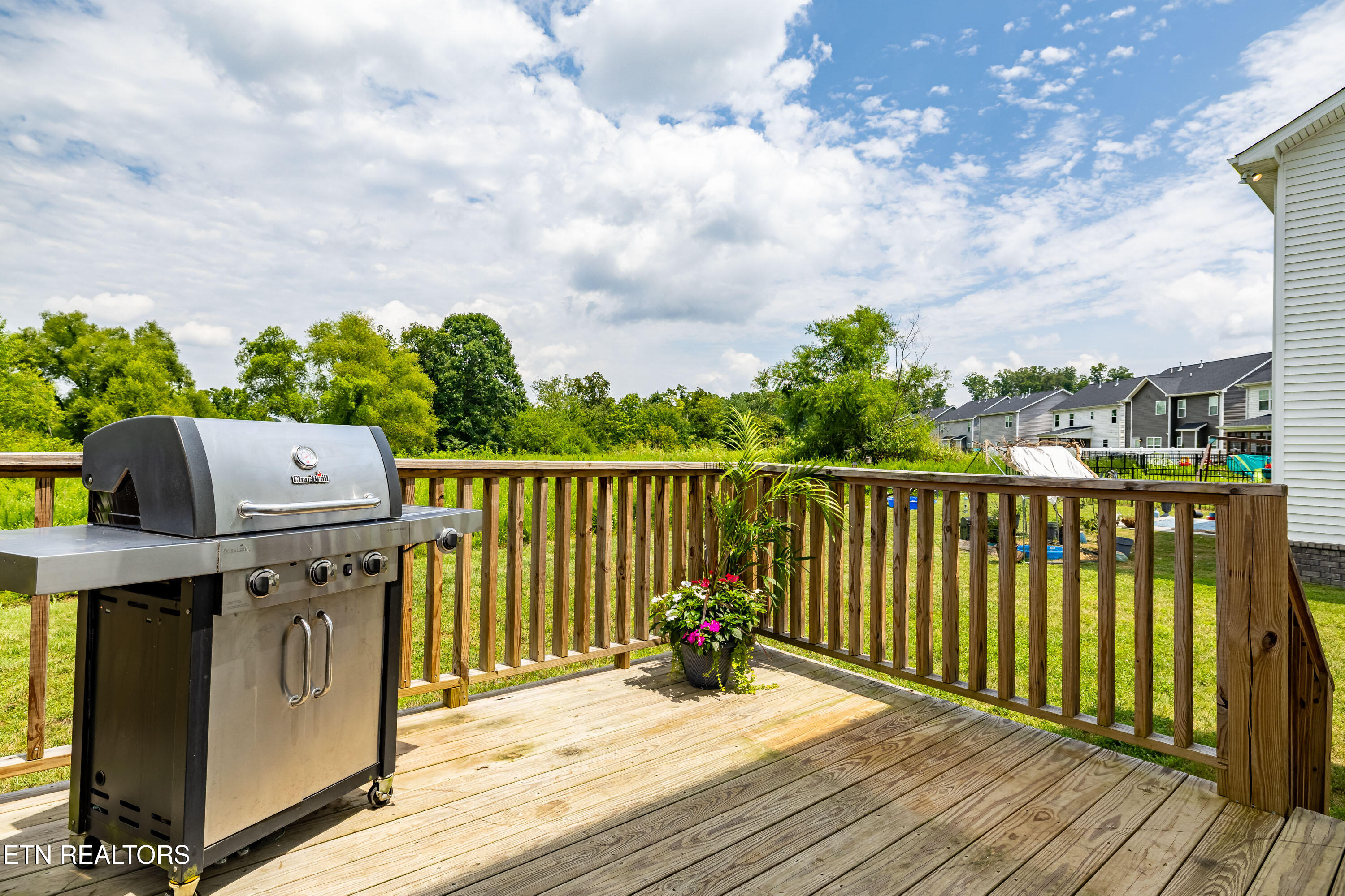 156 E Elderberry Street Oak Ridge TN 37830