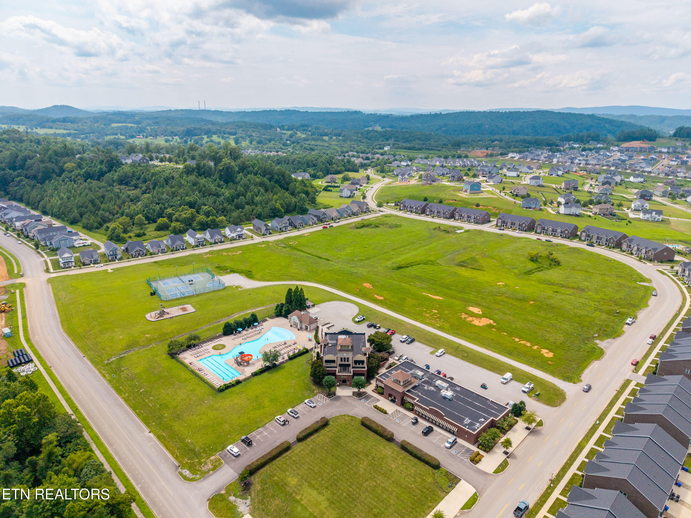 156 E Elderberry Street Oak Ridge TN 37830