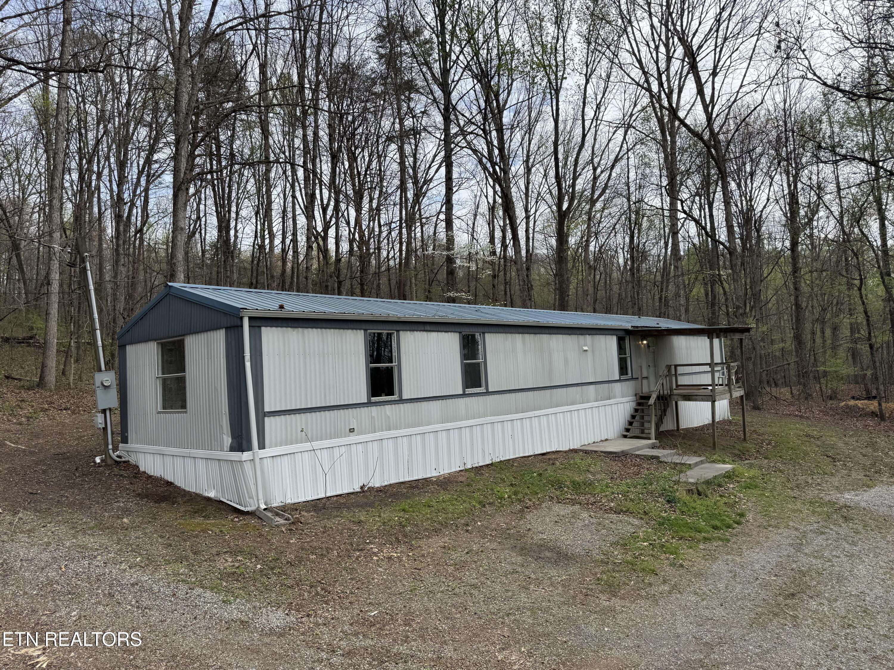 2765 Highway 411 Madisonville TN 37354