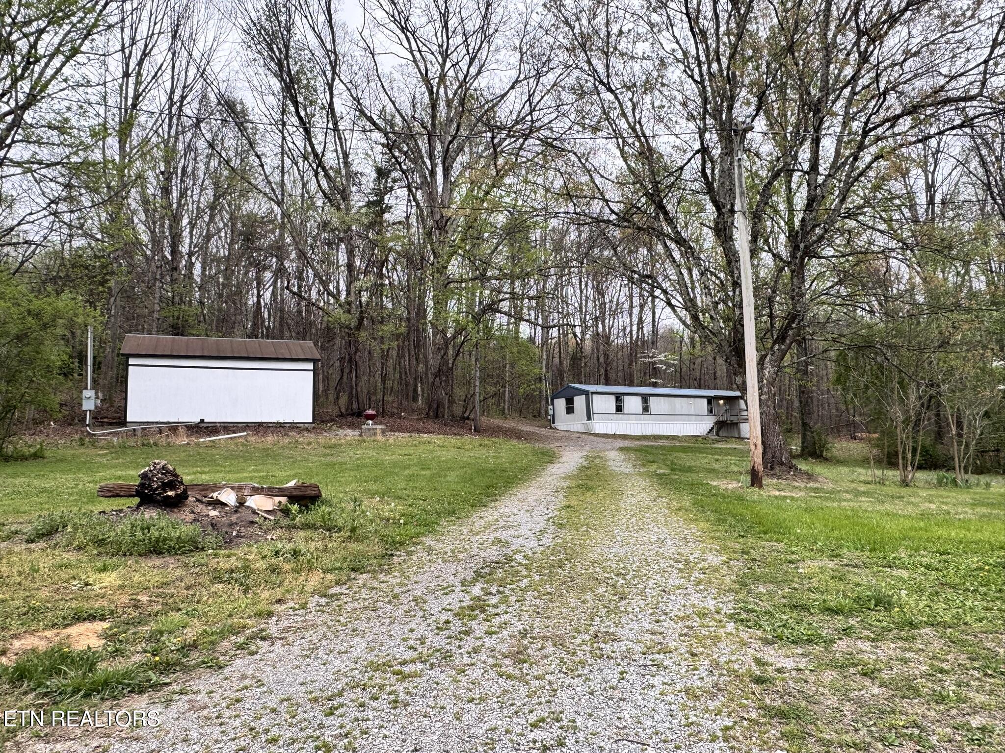 2765 Highway 411 Madisonville TN 37354