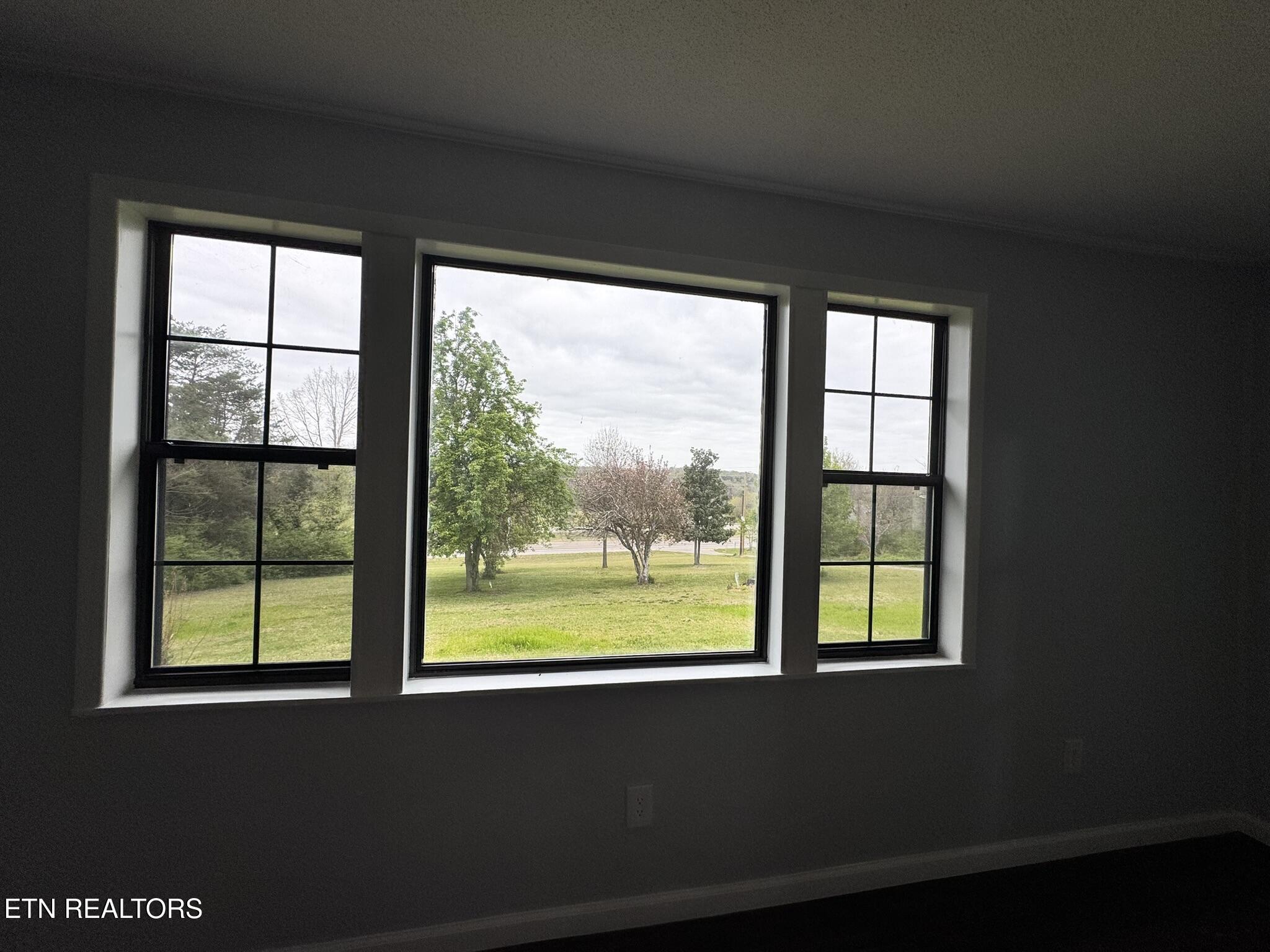 2765 Highway 411 Madisonville TN 37354