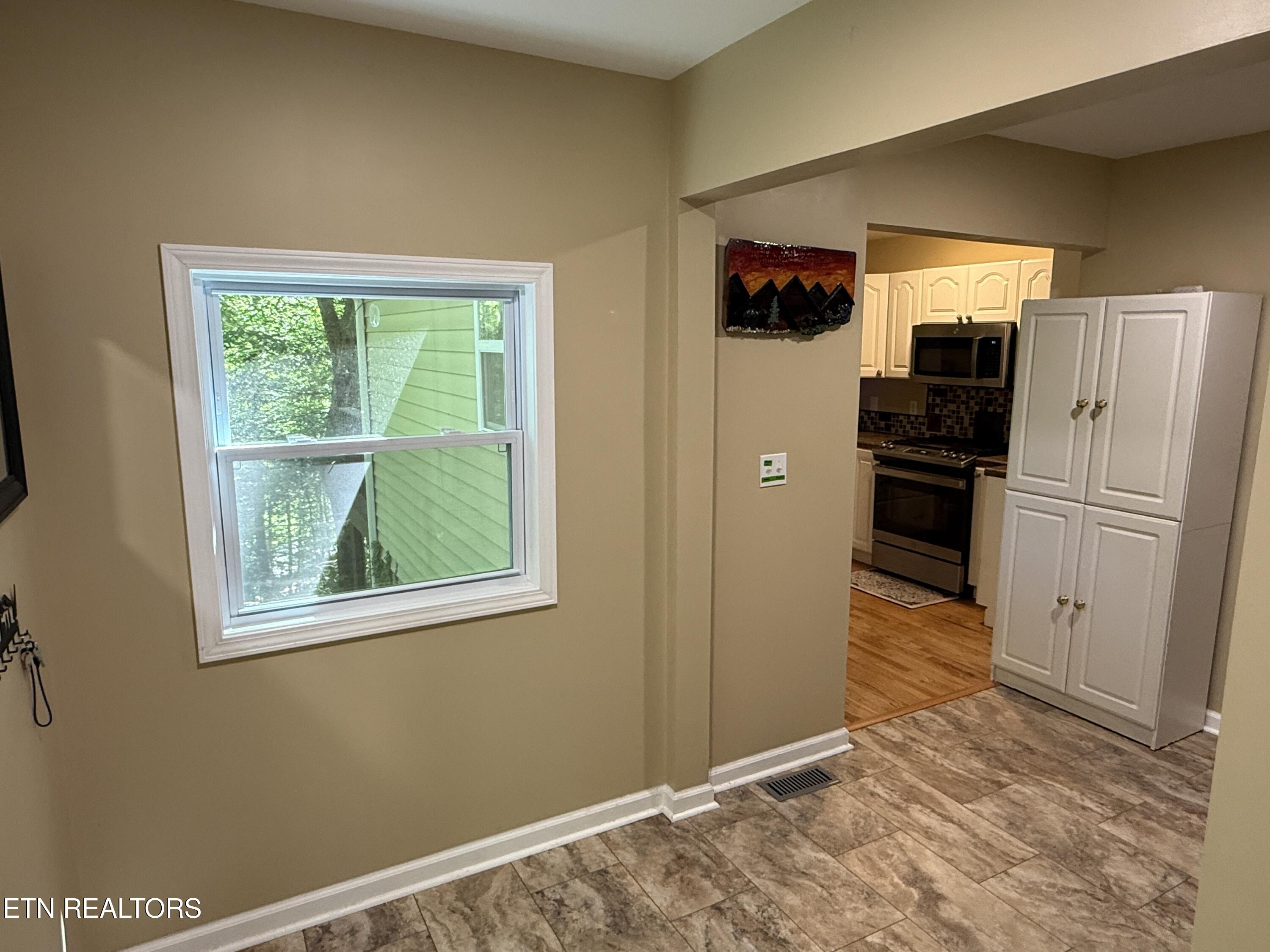 4039 Barb Hollow Road Walland TN 37886