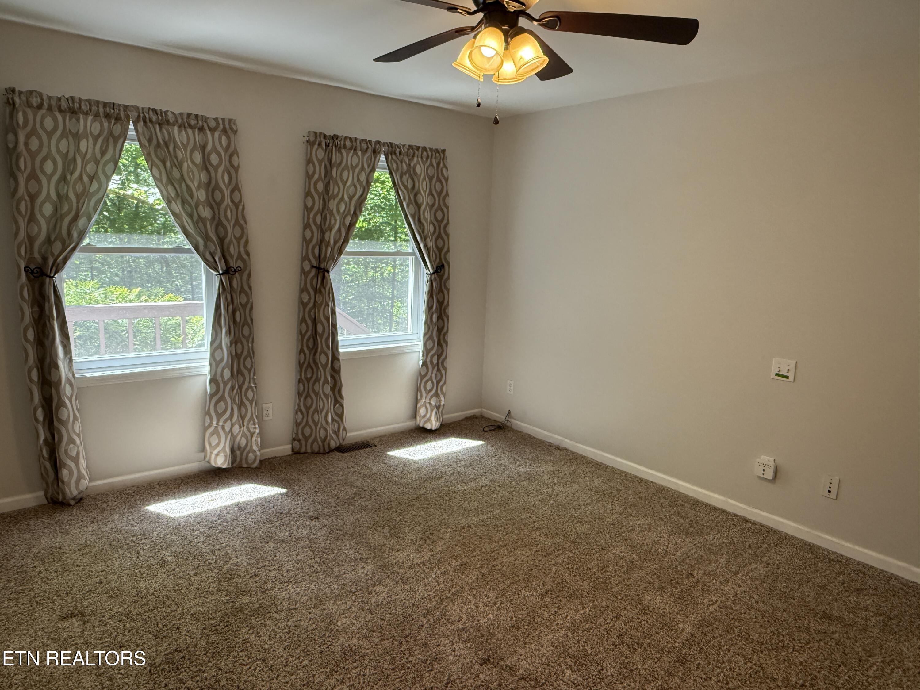 4039 Barb Hollow Road Walland TN 37886