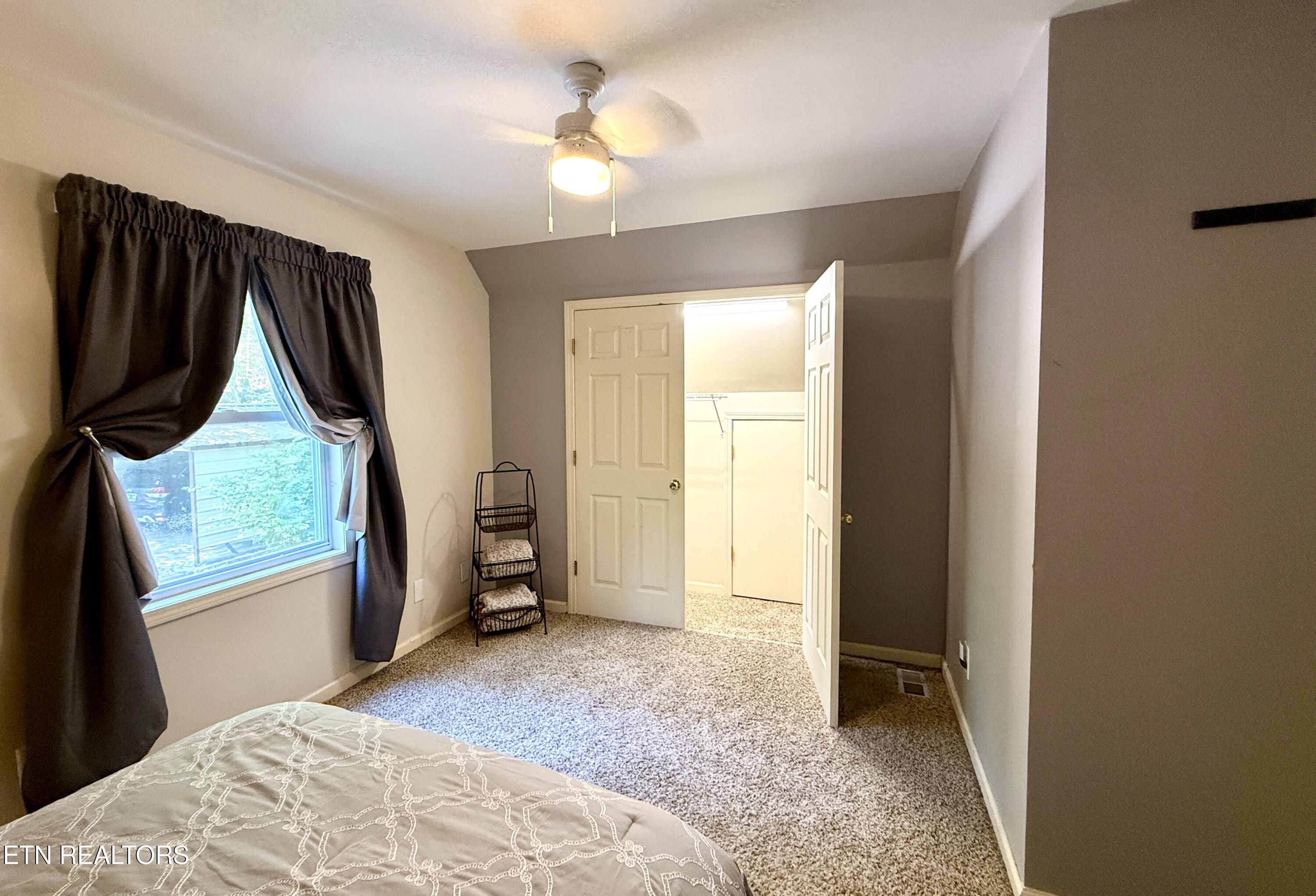 4039 Barb Hollow Road Walland TN 37886