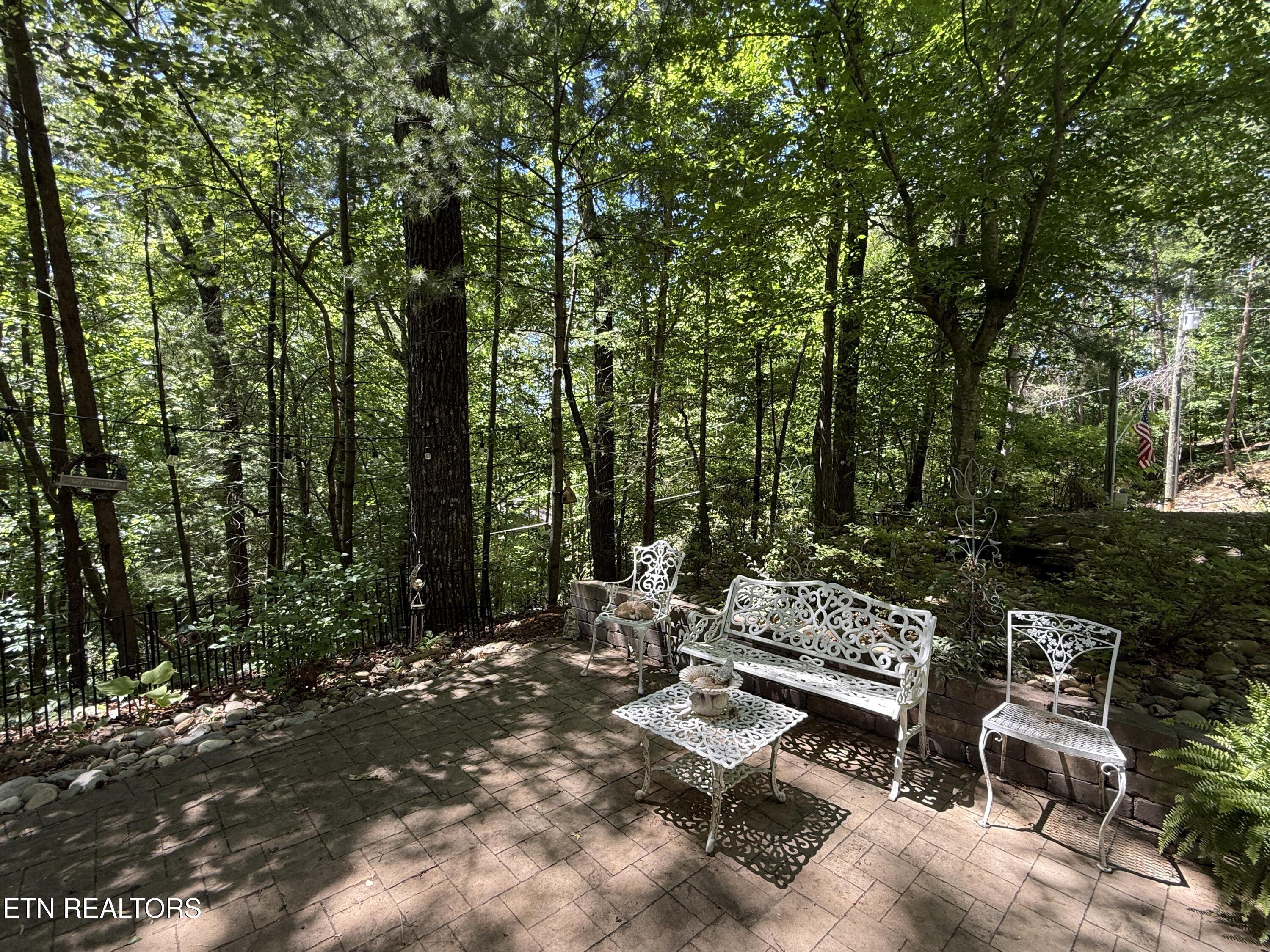 4039 Barb Hollow Road Walland TN 37886