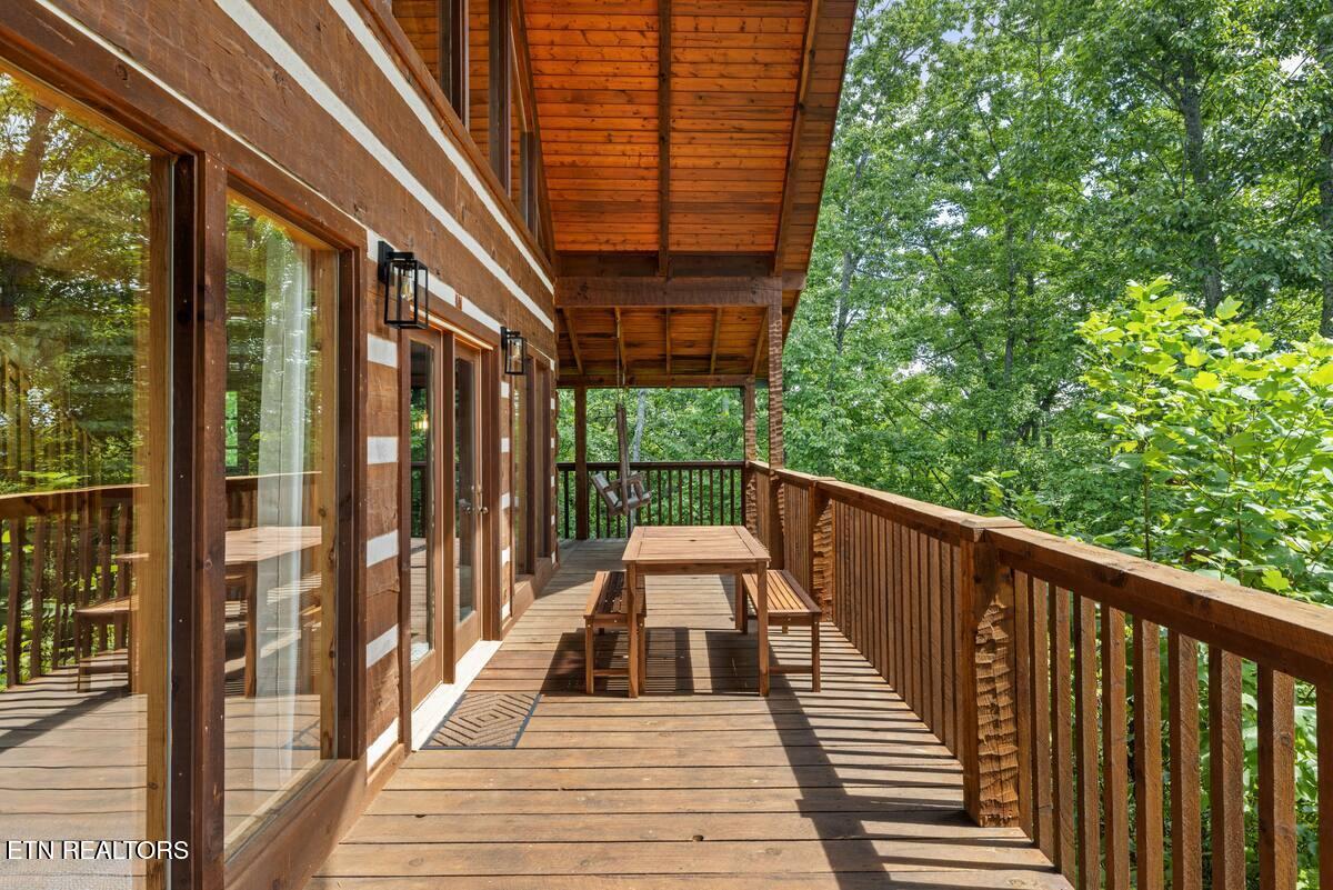 1709 Bear View Road Sevierville TN 37876