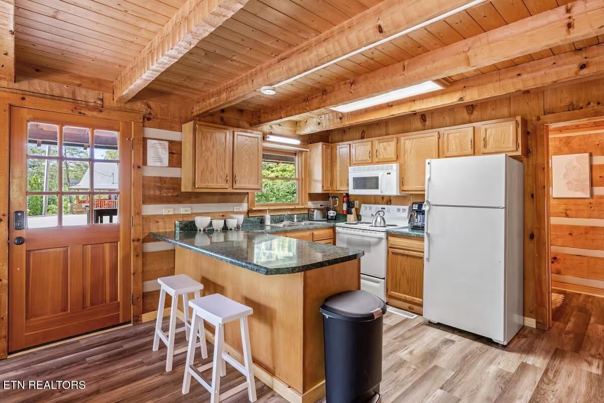 1709 Bear View Road Sevierville TN 37876