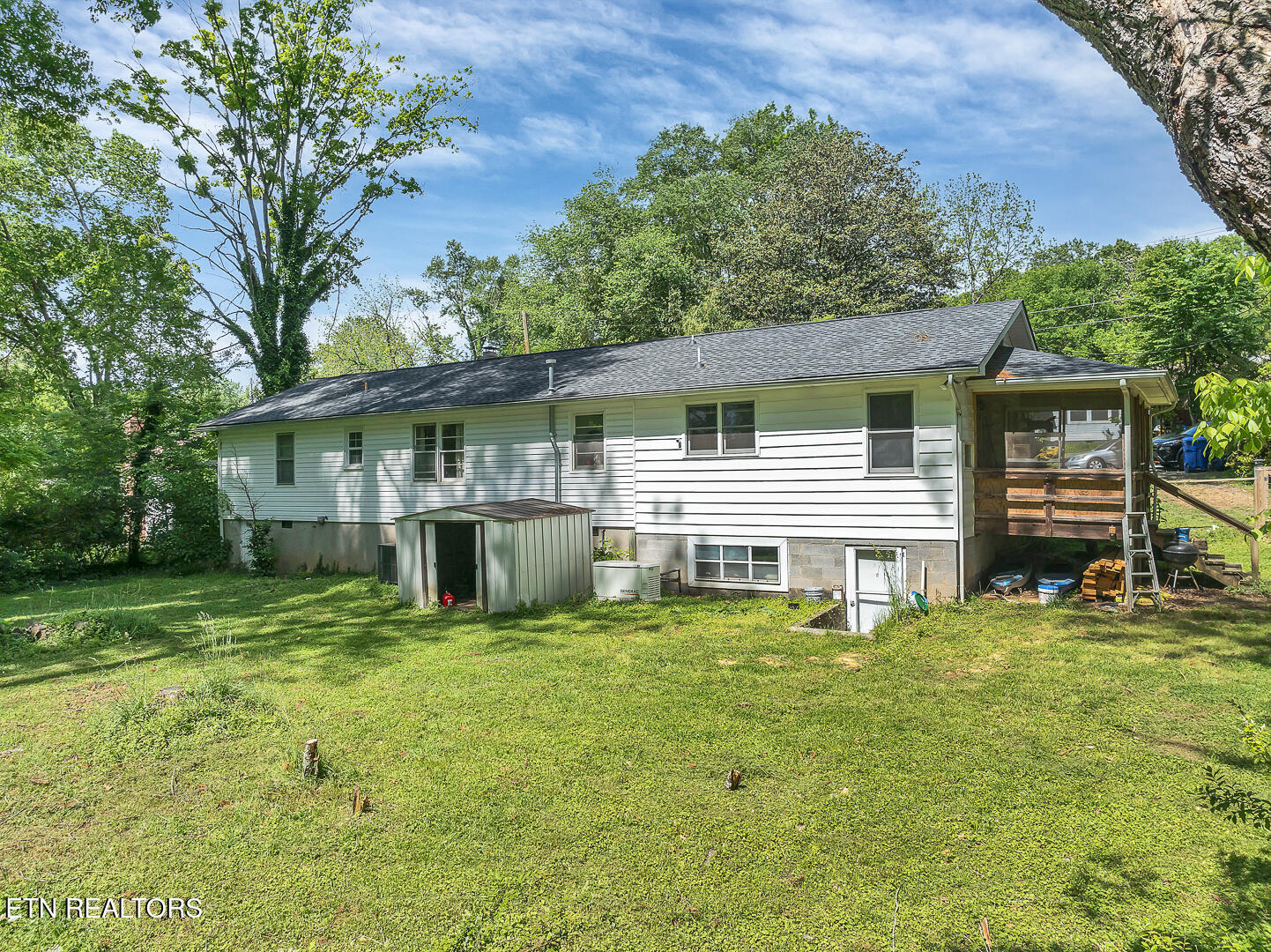 105 Rand Circle Oak Ridge TN 37830